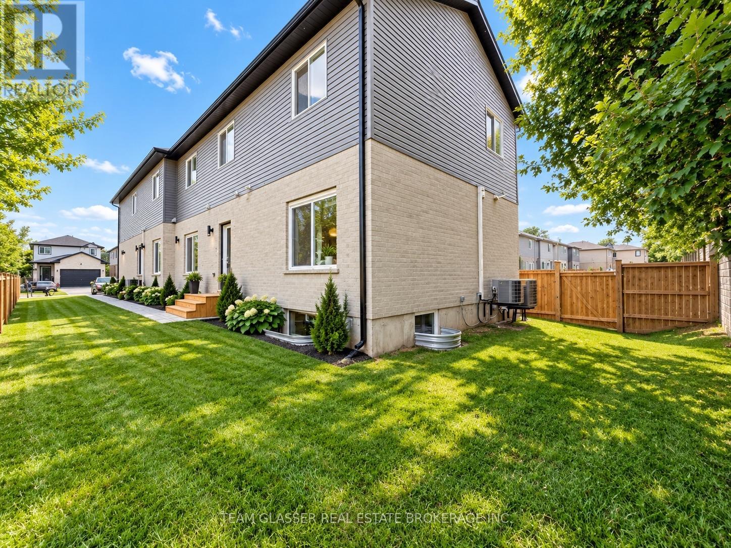 143 Marconi Court Property Photo 4