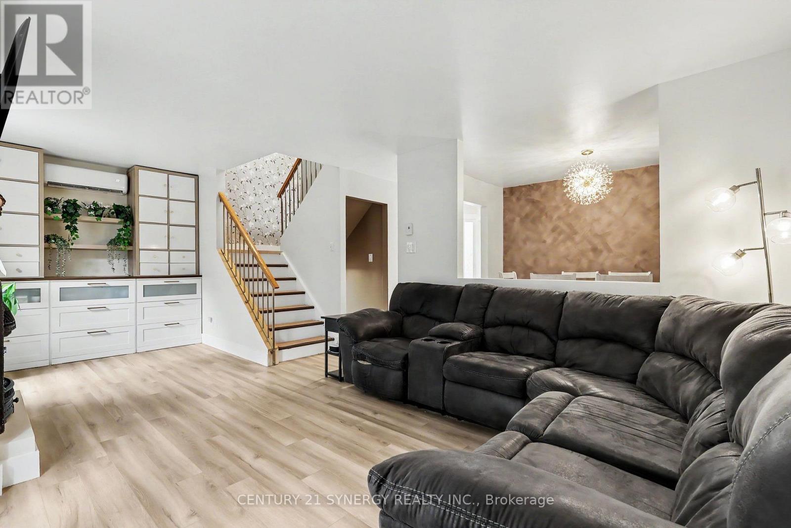 71 Compata Way Property Photo 11