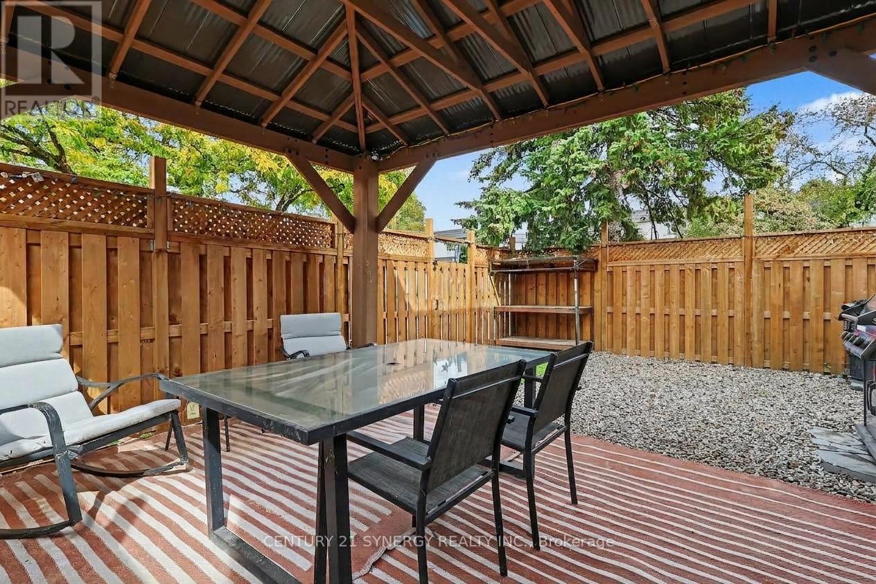 71 Compata Way Property Photo 28