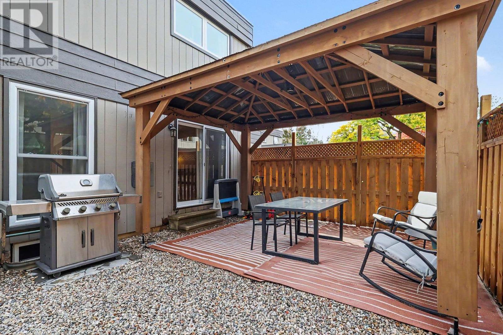 71 Compata Way Property Photo 29