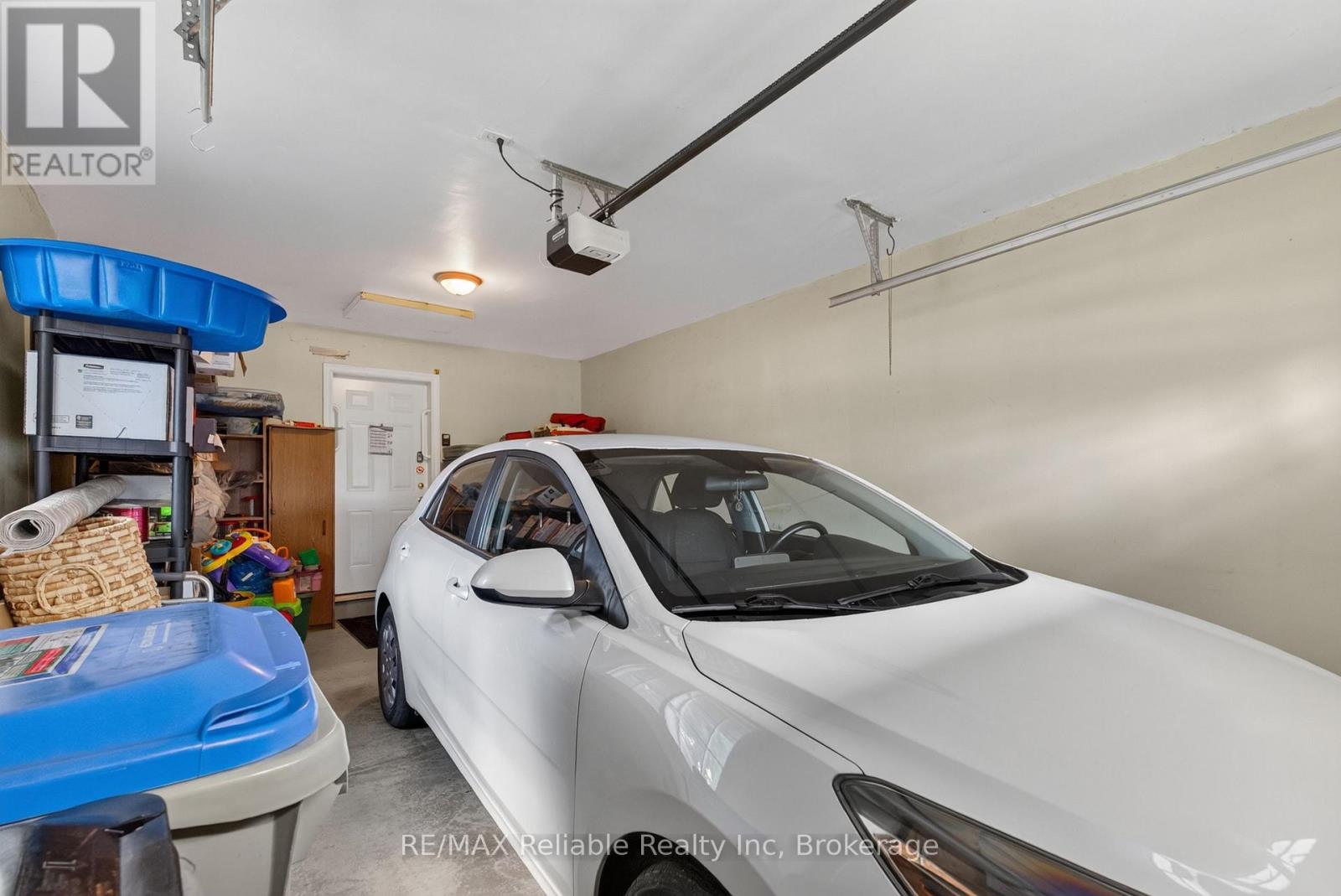 154&156 Princess Street E Property Photo 24