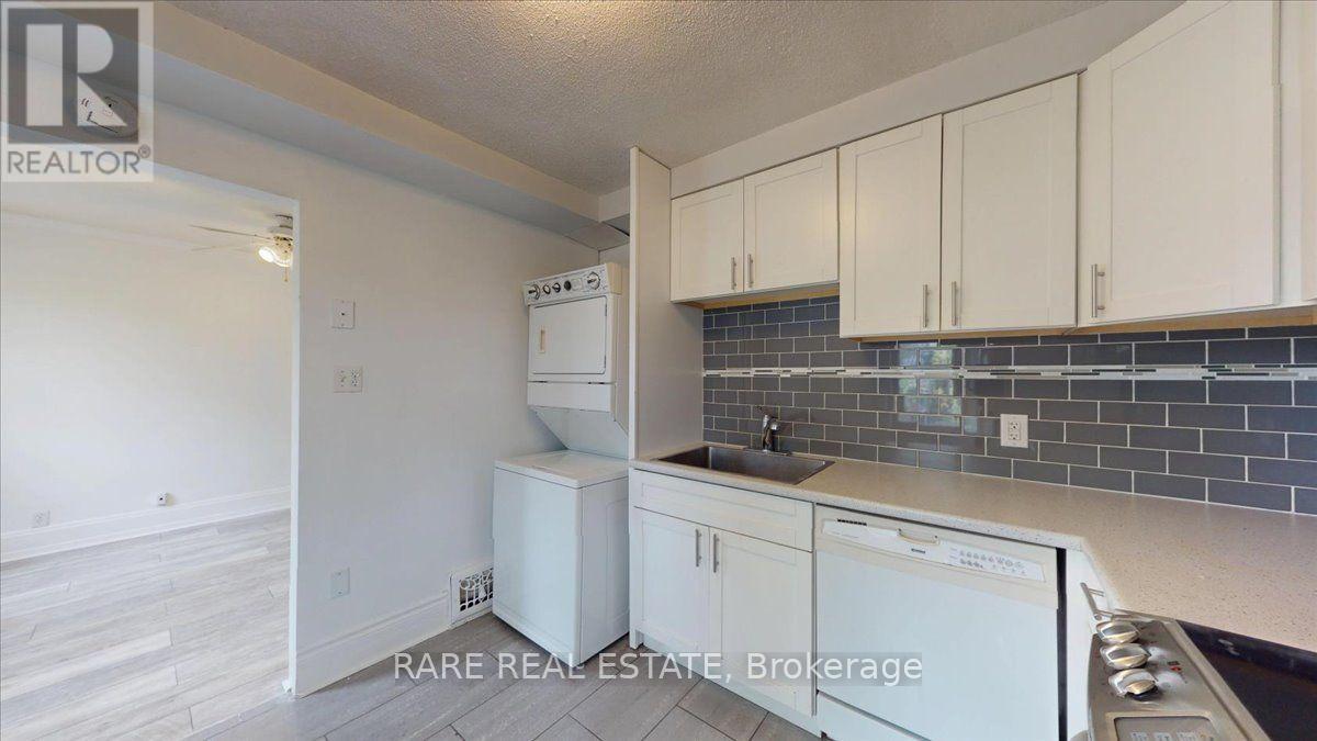2 - 8 Balsam Avenue N Property Photo 7