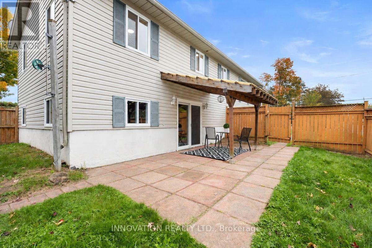 93 Park Avenue Property Photo 29