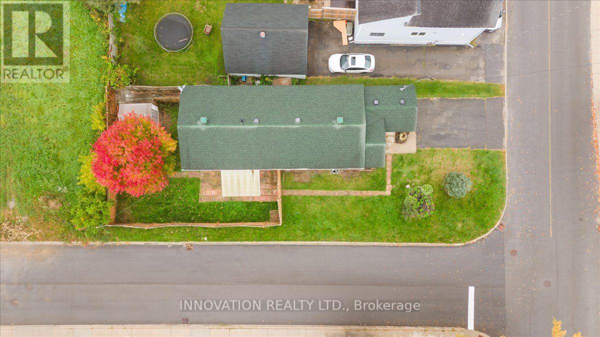 93 Park Avenue Property Photo 30