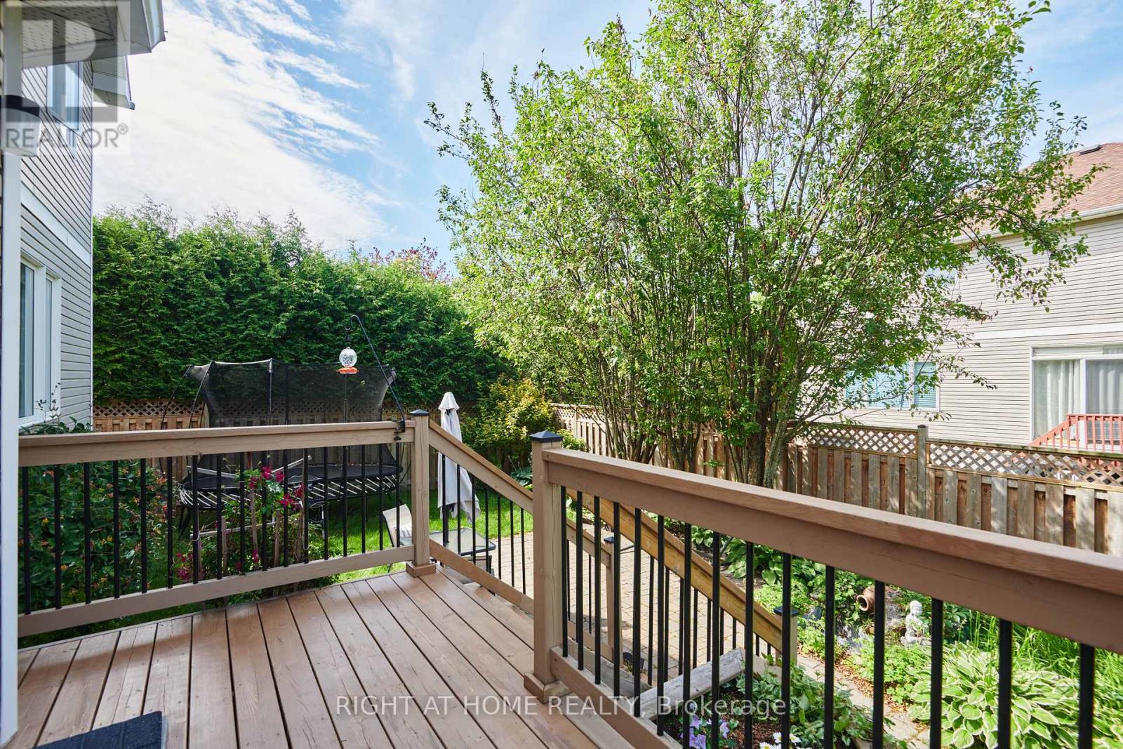 31 Forillon Crescent Property Photo 44