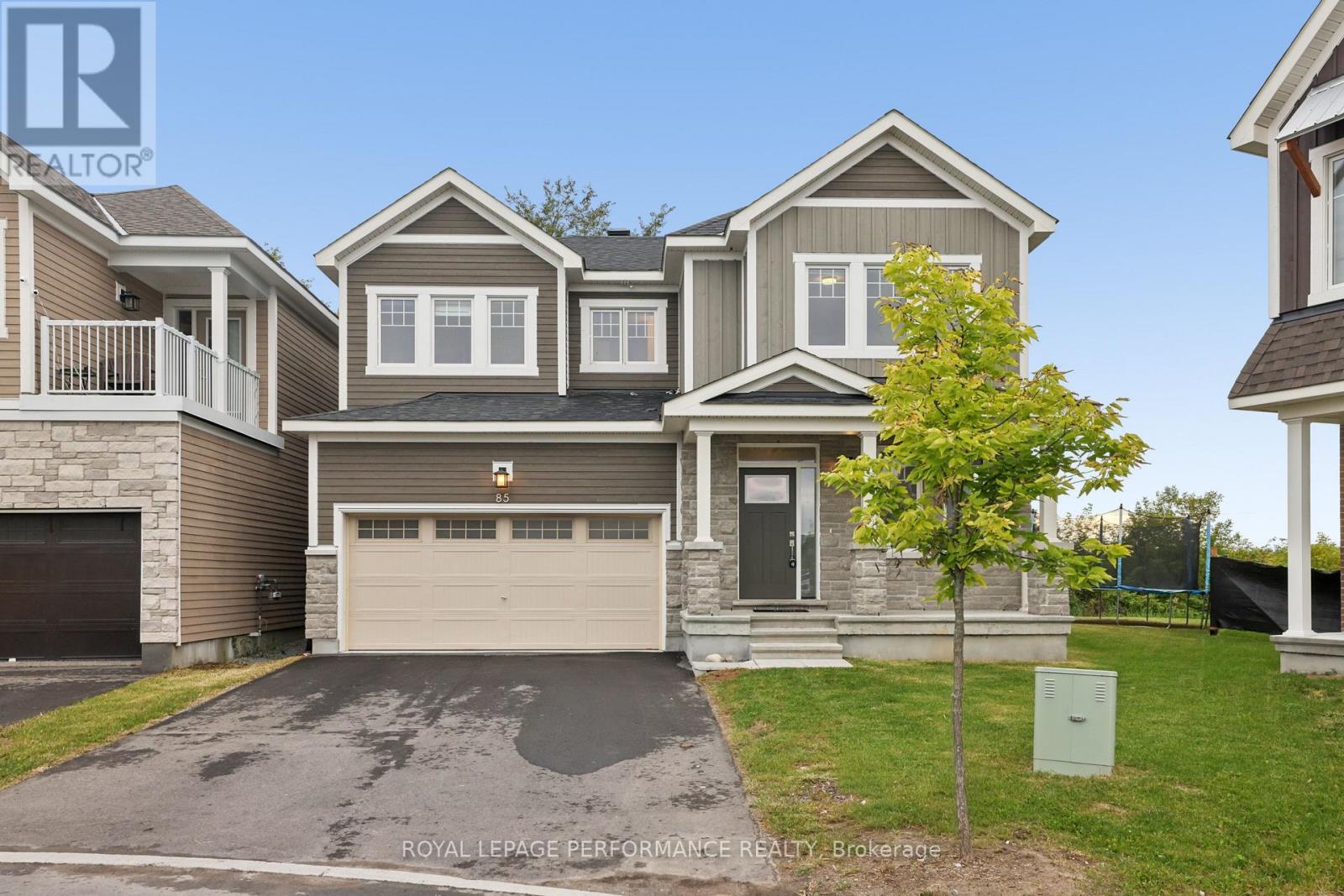 85 Hackamore Crescent Property Photo 1