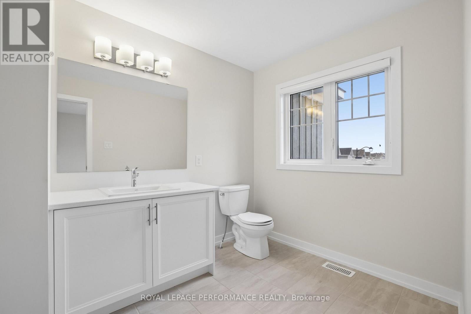 85 Hackamore Crescent Property Photo 24