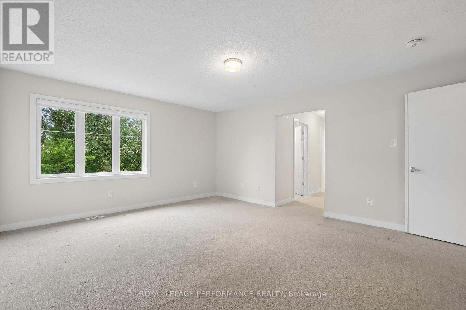 85 Hackamore Crescent Property Photo 27