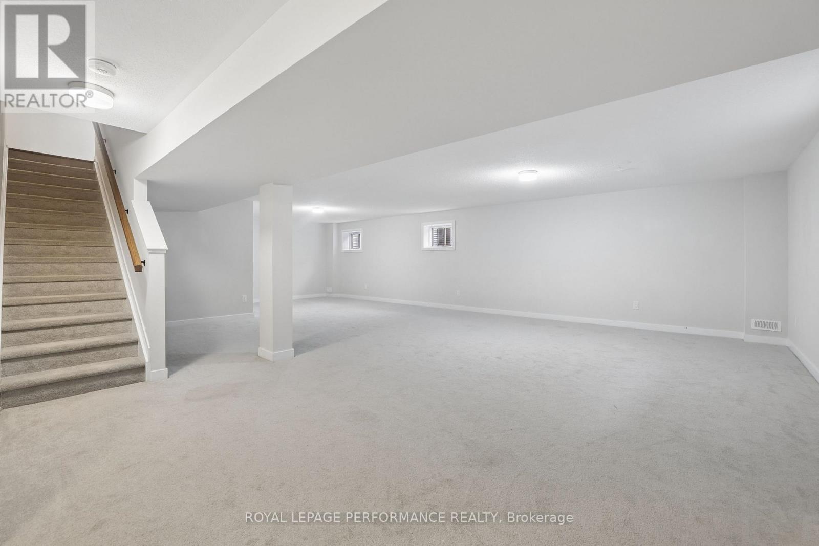 85 Hackamore Crescent Property Photo 35