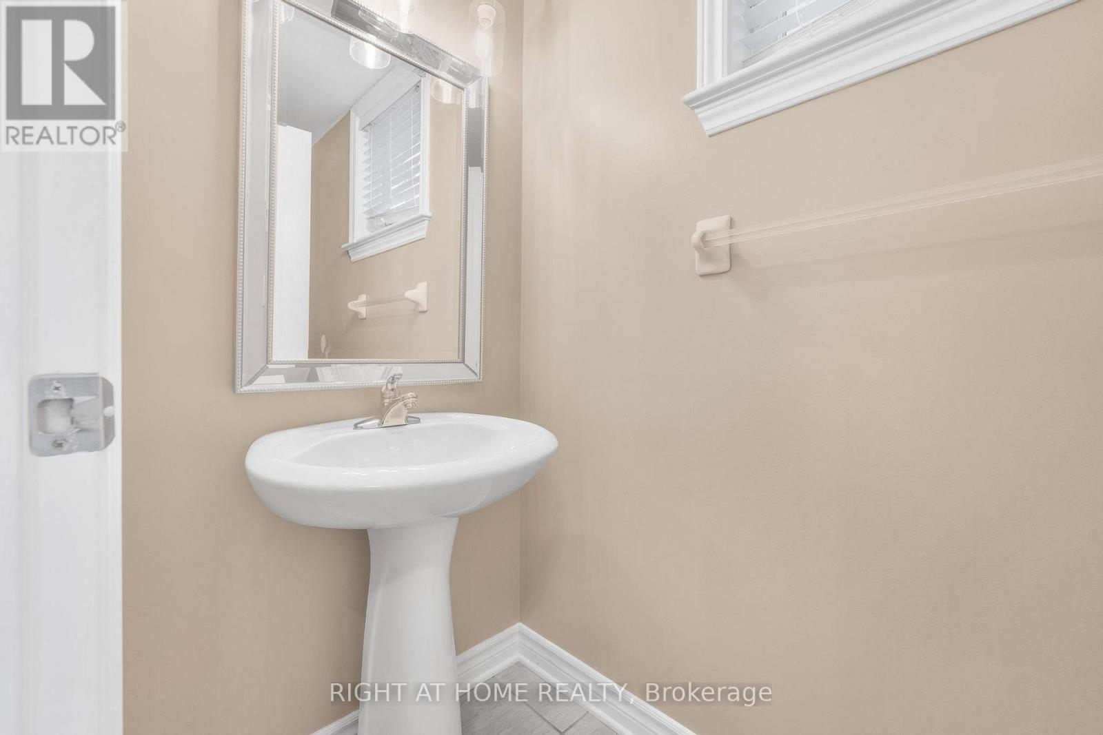 514 Cherokee Way Property Photo 5