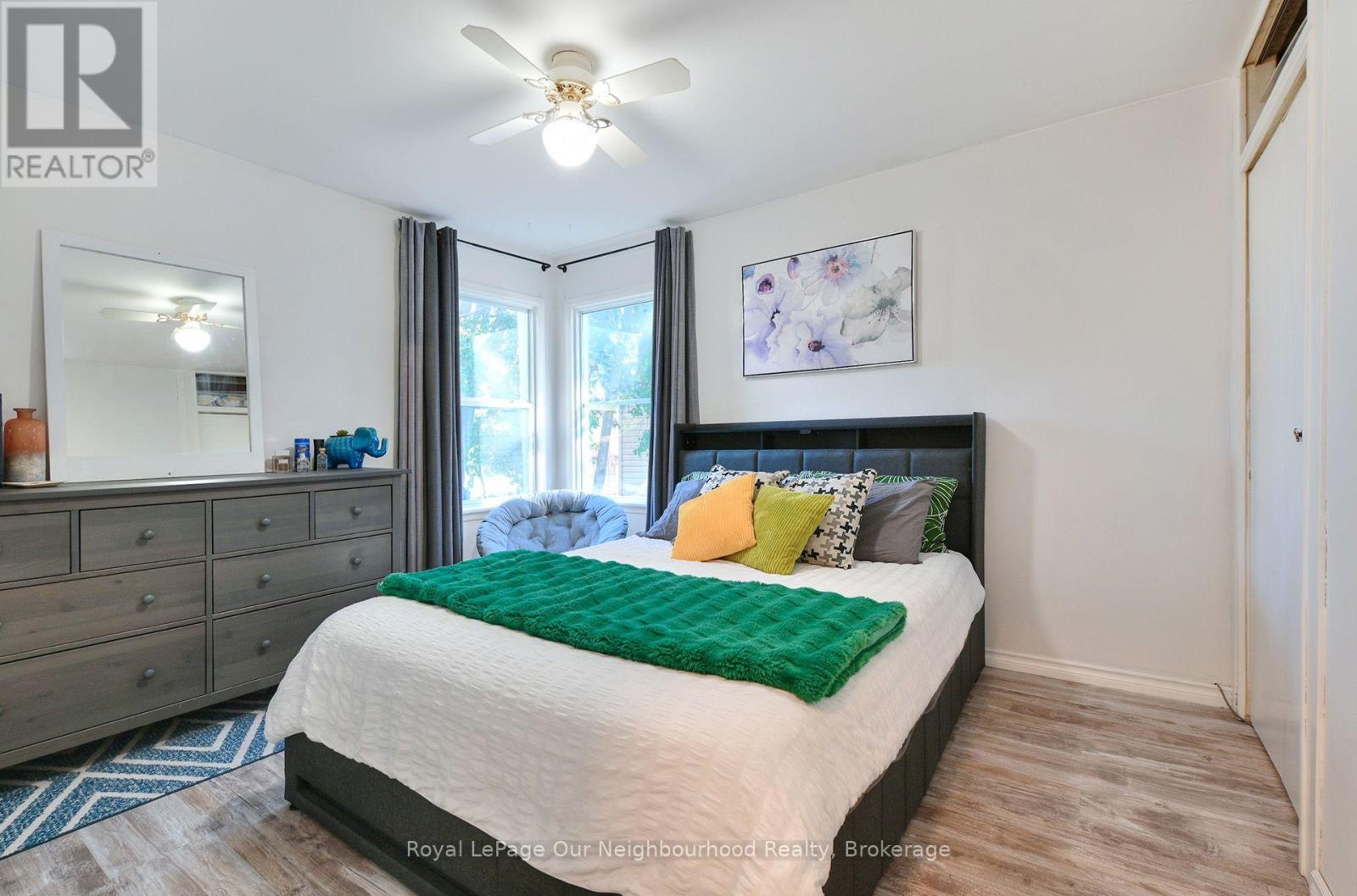 760 New Romaine Street Property Photo 10