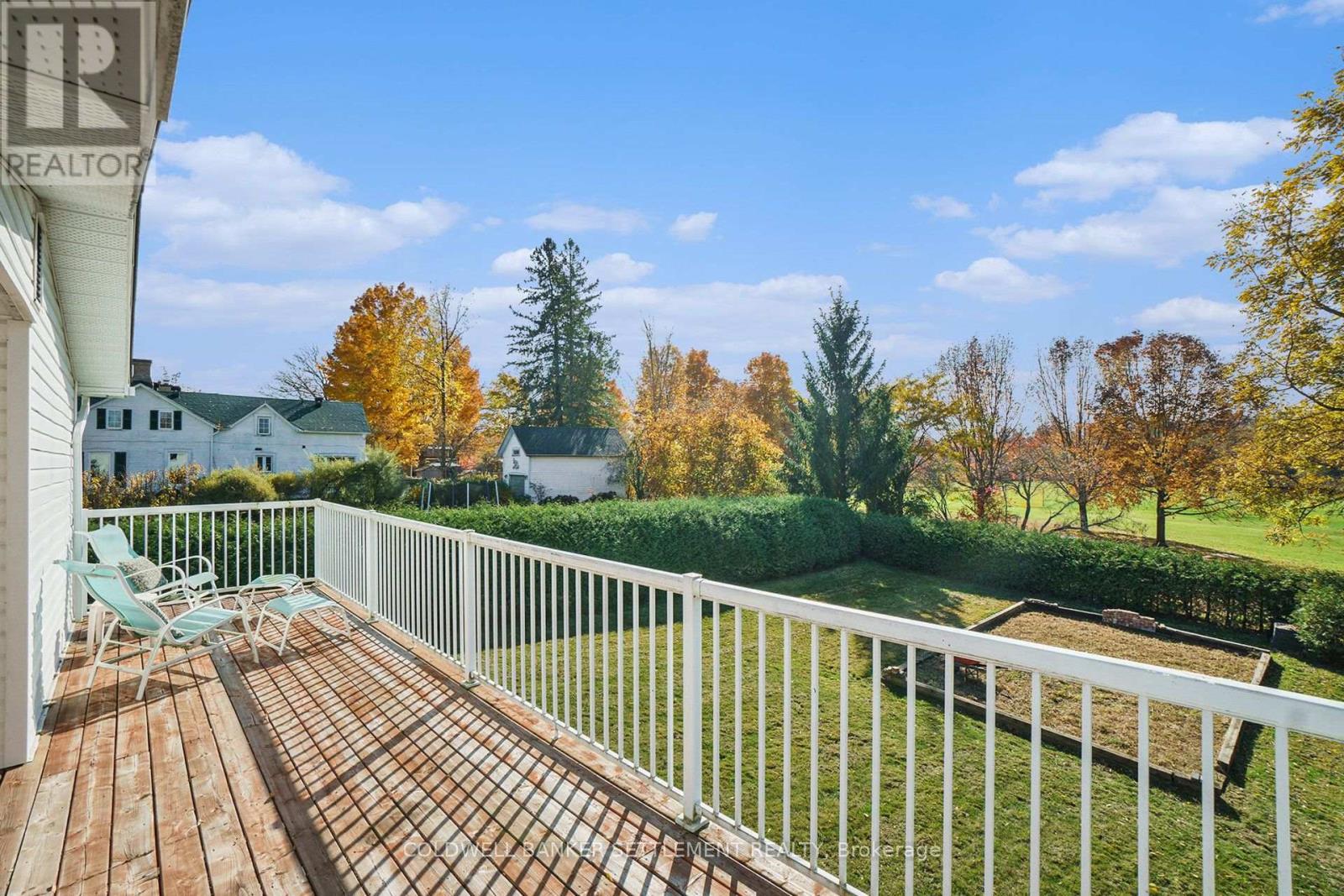 68 Wilson Street W Property Photo 49