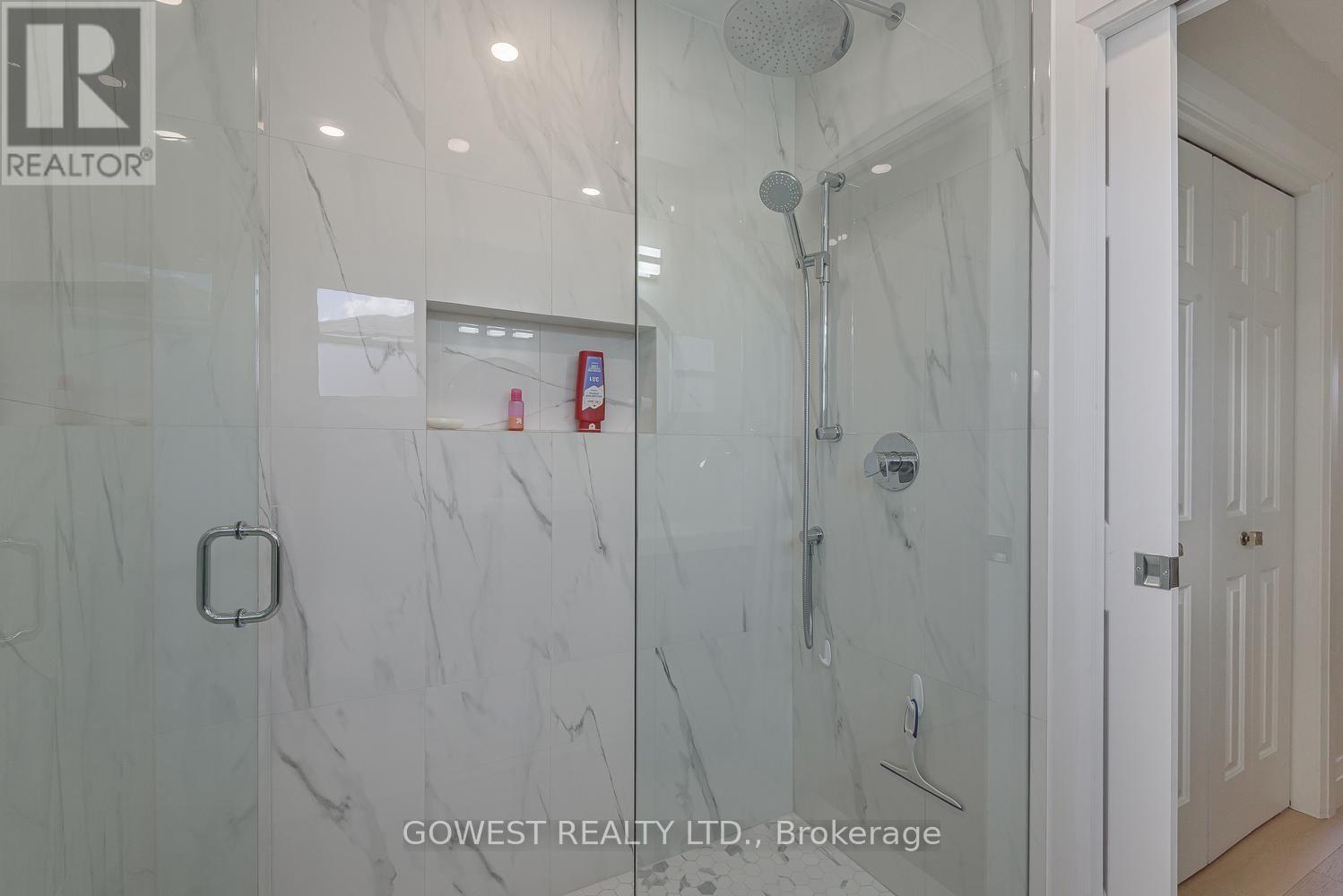 127 Valera Drive Property Photo 28