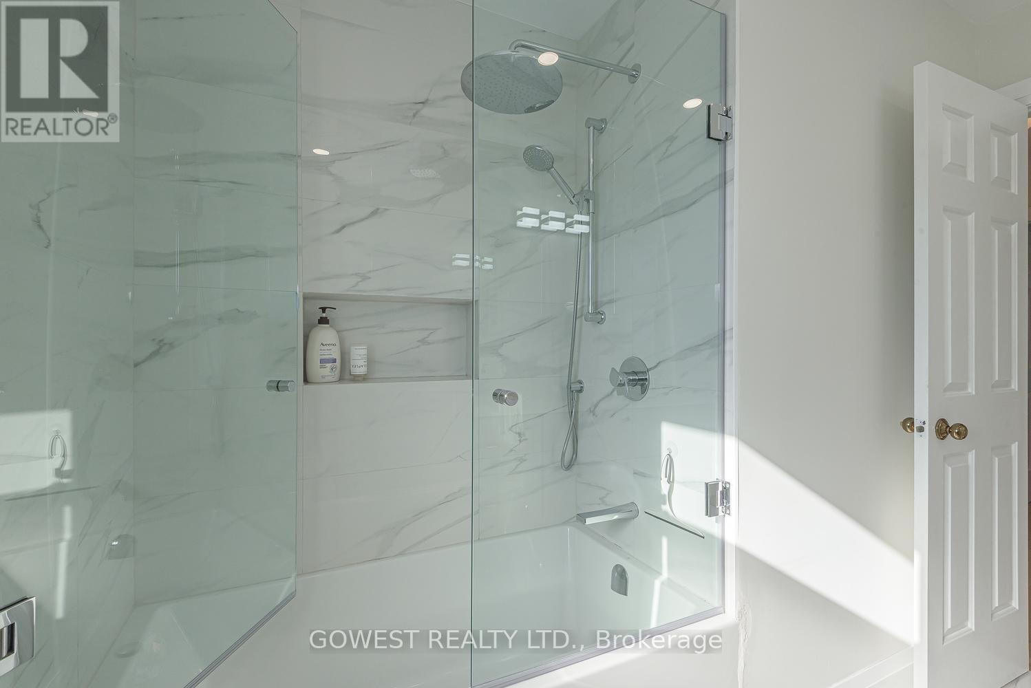 127 Valera Drive Property Photo 32