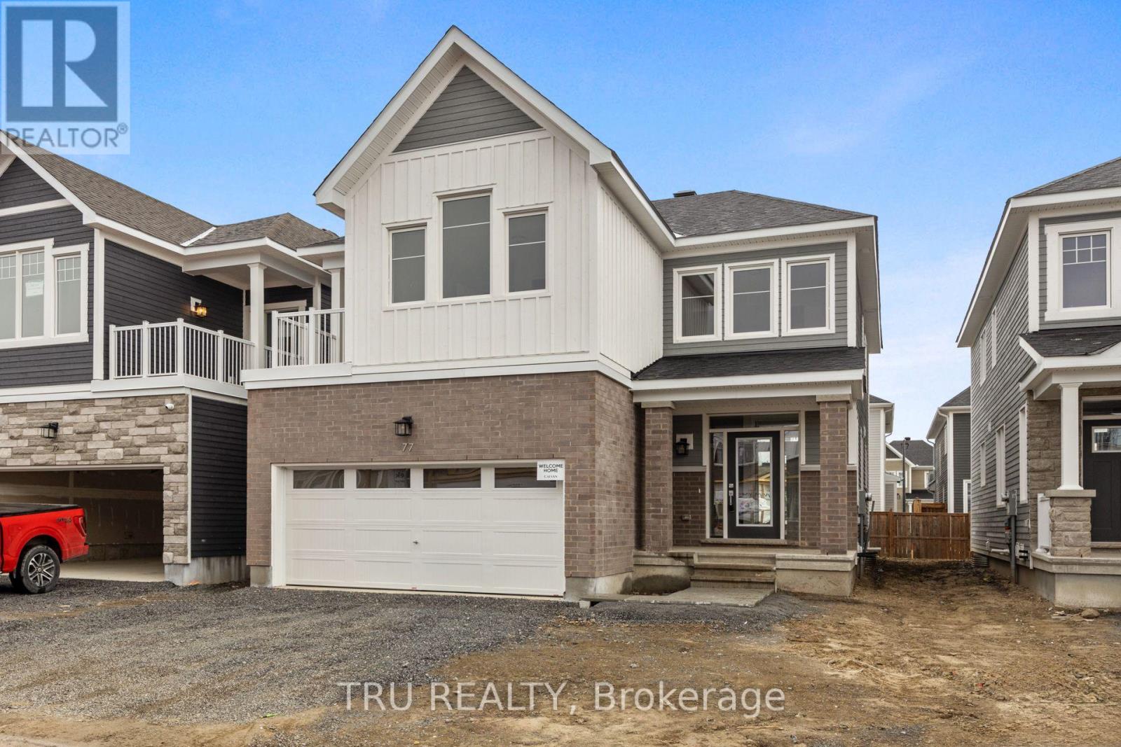 77 Hackamore Crescent Property Photo 4