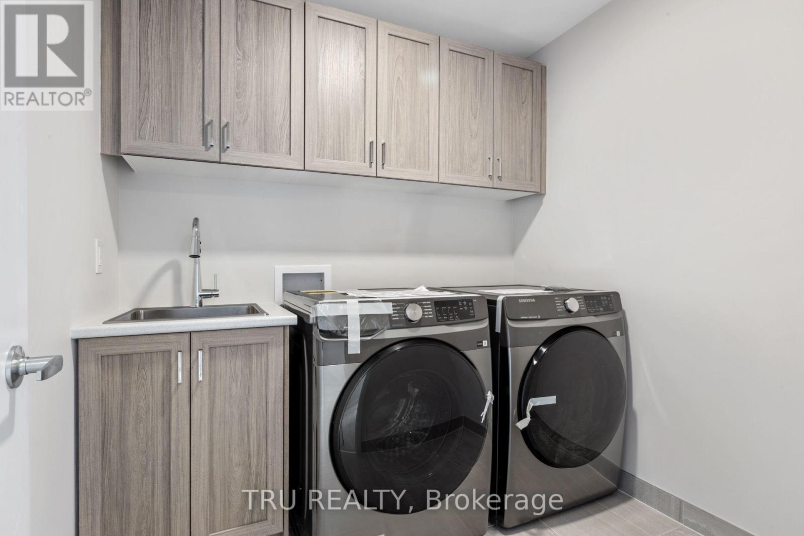 77 Hackamore Crescent Property Photo 19