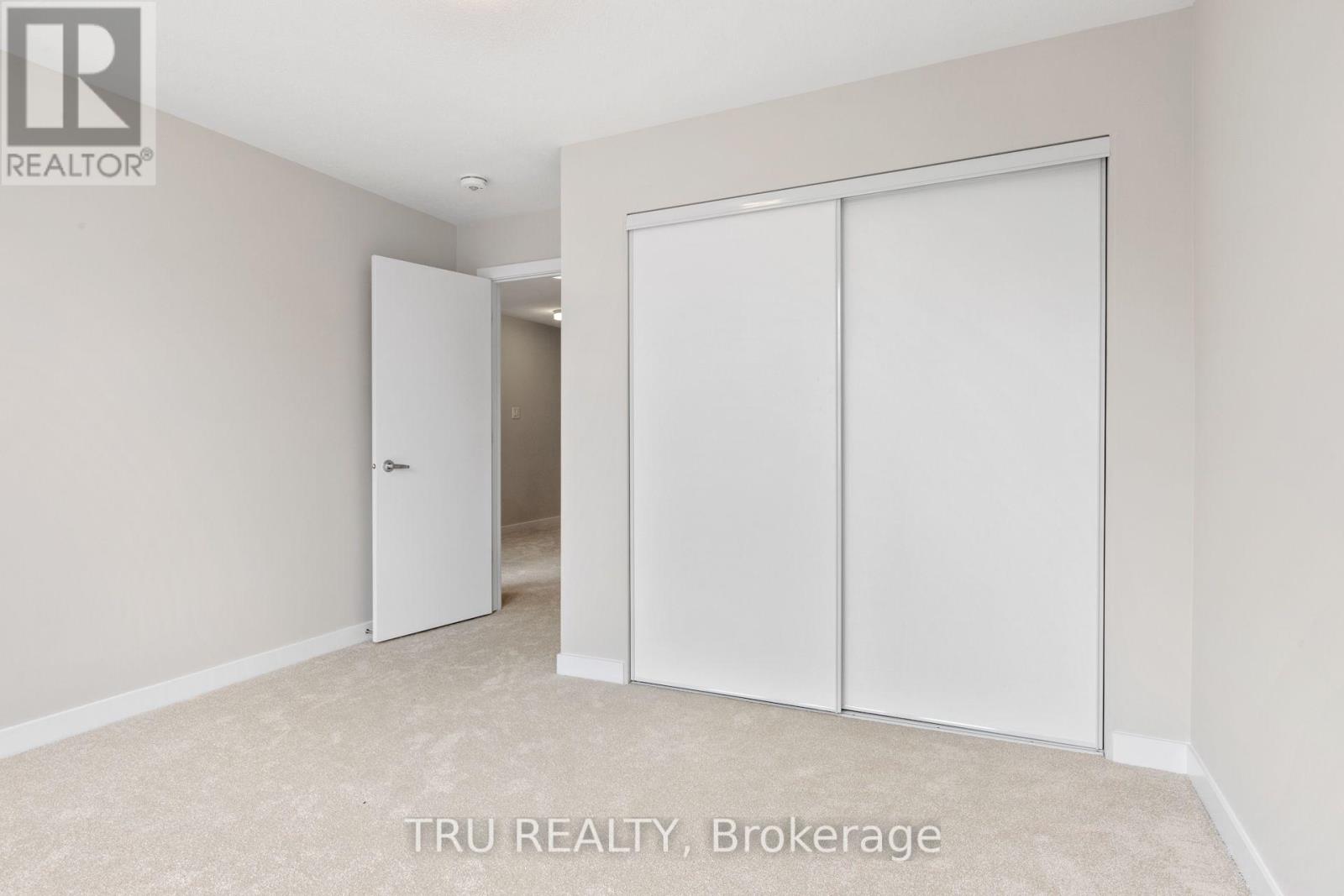 77 Hackamore Crescent Property Photo 21