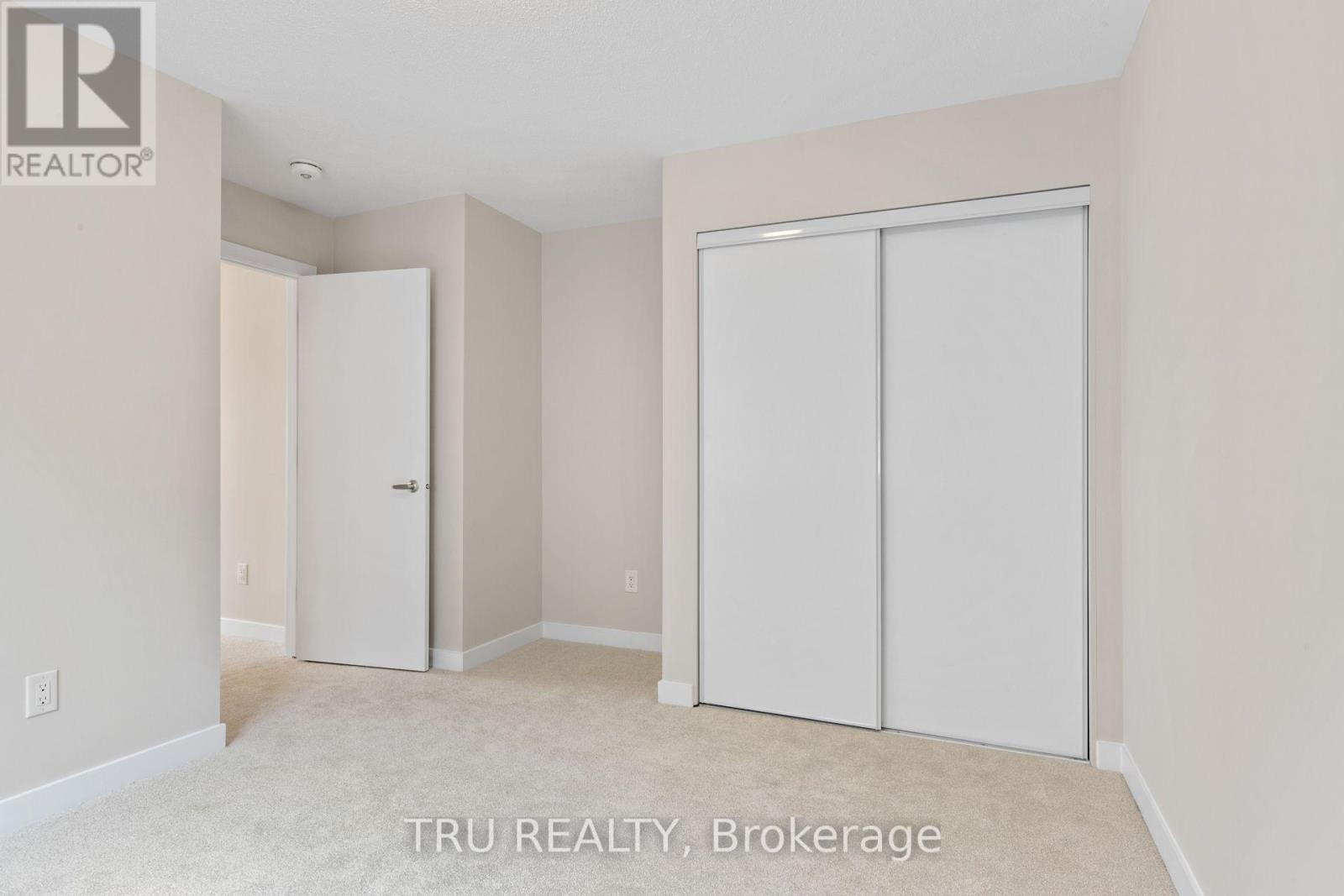 77 Hackamore Crescent Property Photo 28