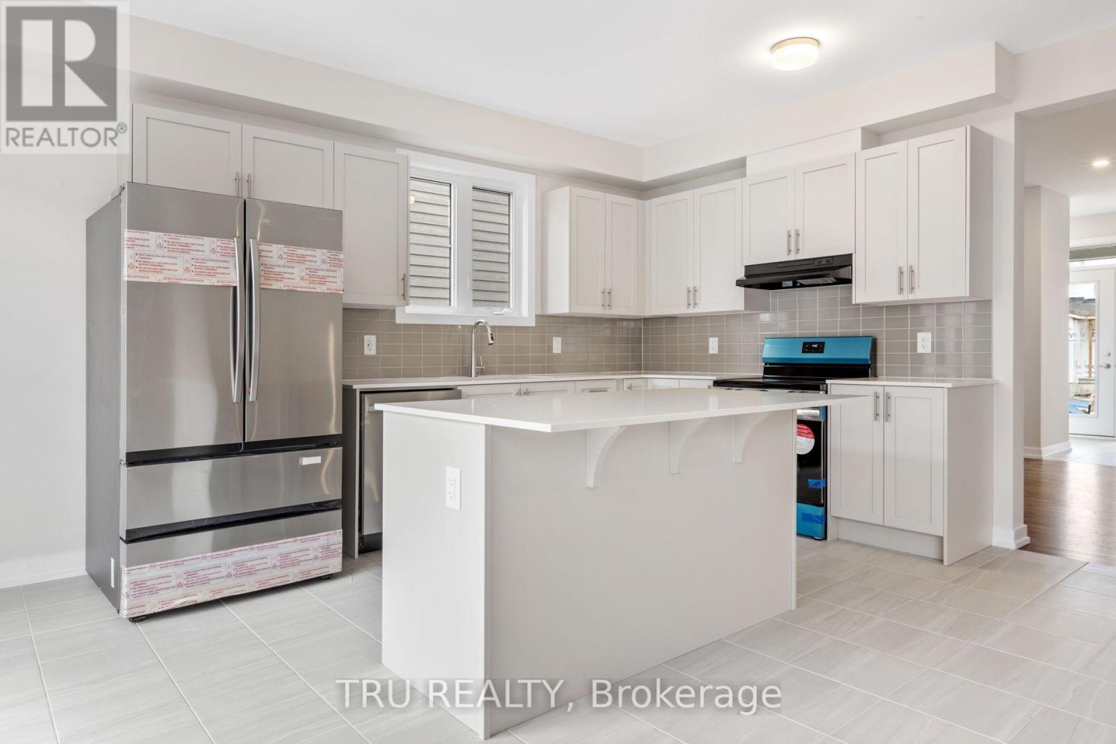 77 Hackamore Crescent Property Photo 10