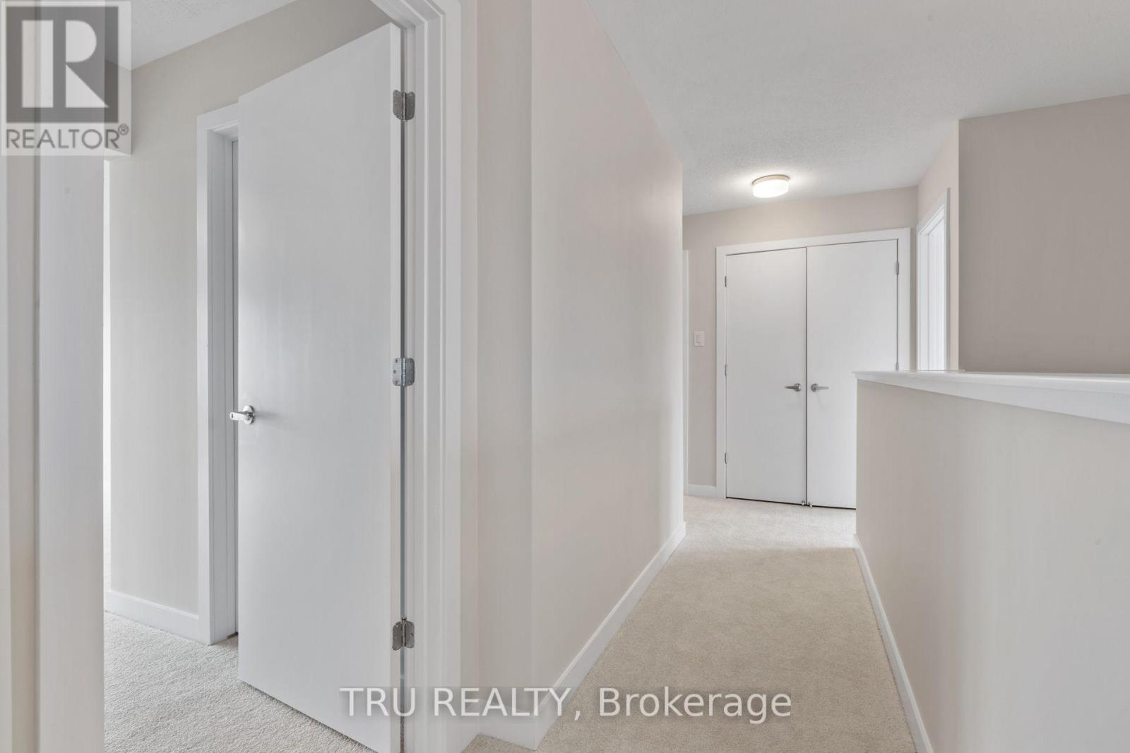 77 Hackamore Crescent Property Photo 22