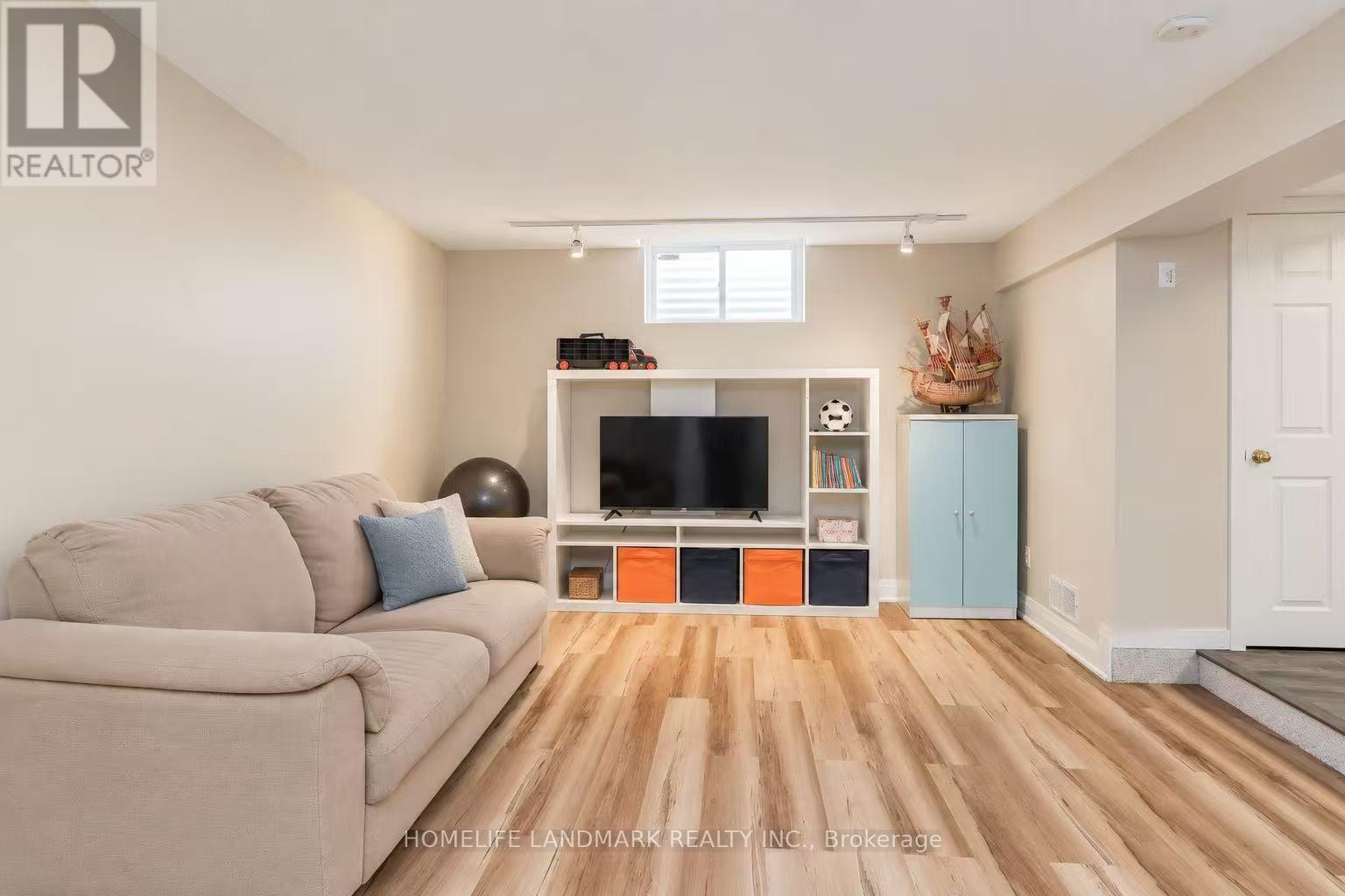 188 Pineland Court Property Photo 19