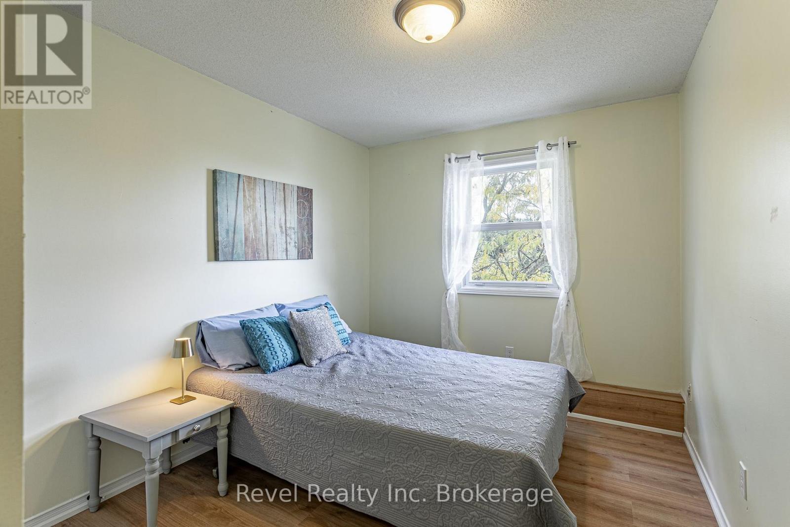 47 - 56 Hiawatha Road Property Photo 10