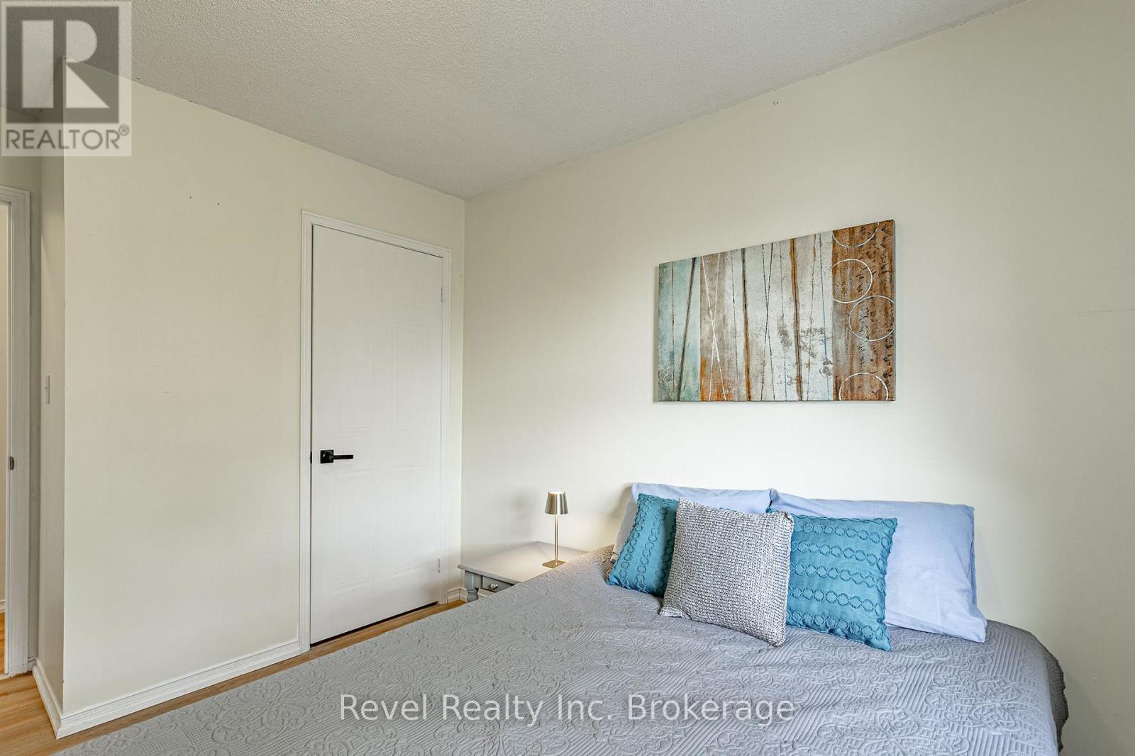 47 - 56 Hiawatha Road Property Photo 11