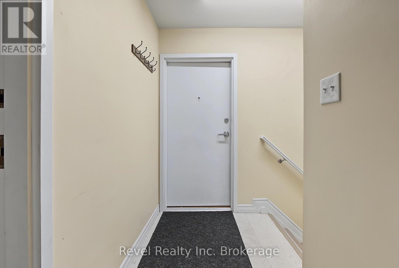 373 First Avenue E Property Photo 26