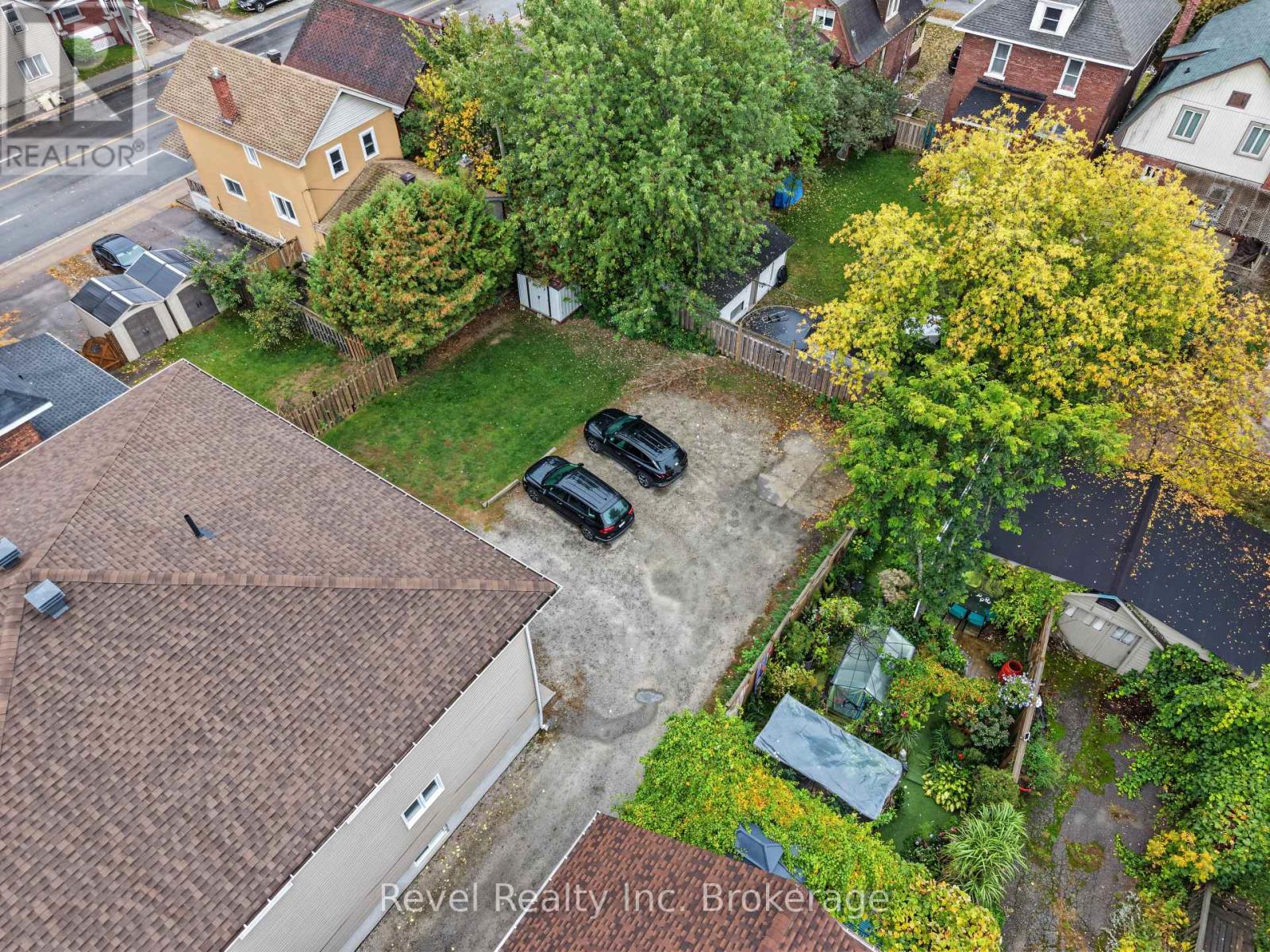 373 First Avenue E Property Photo 48