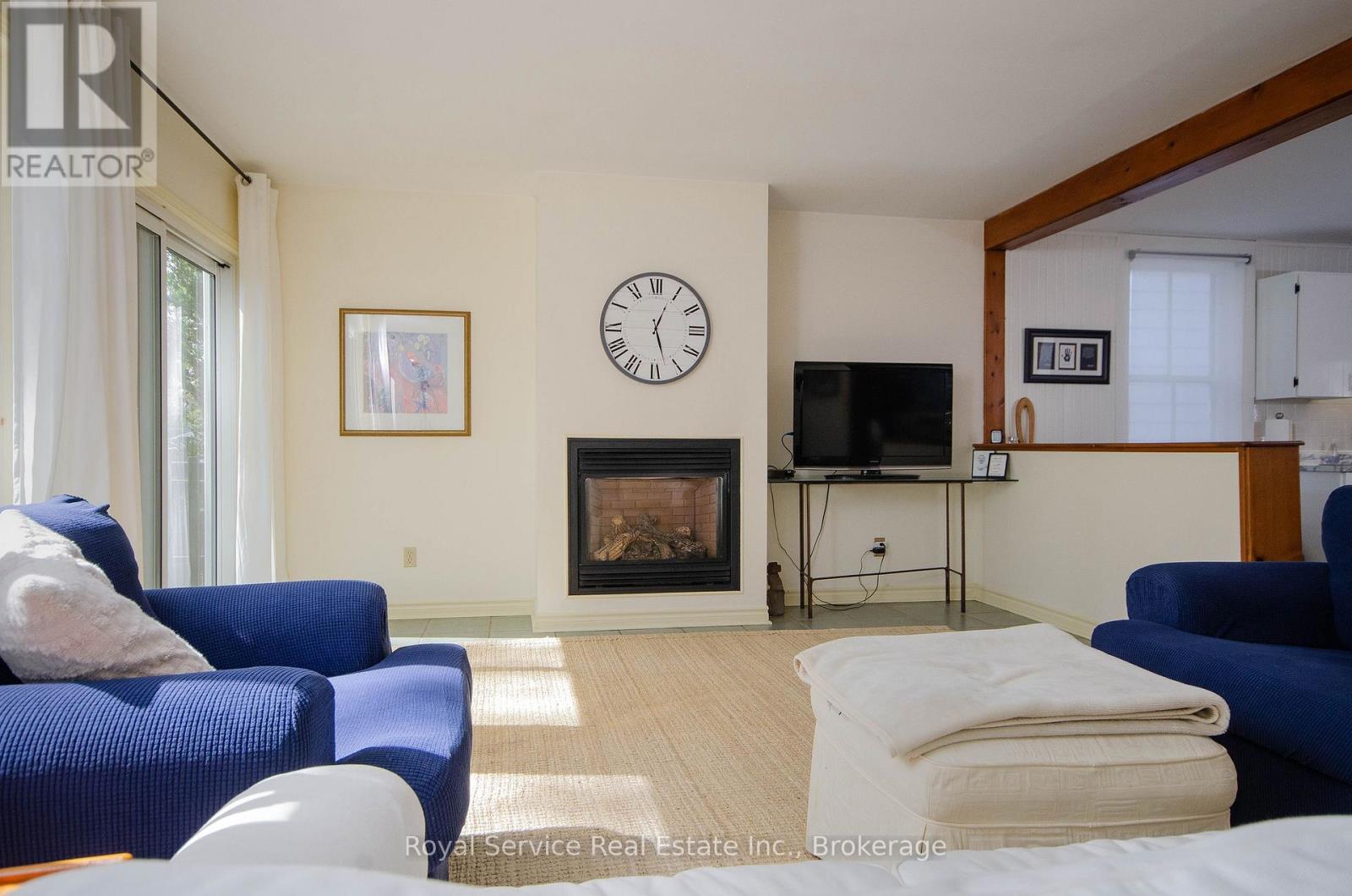 243 Ridout Street Property Photo 14
