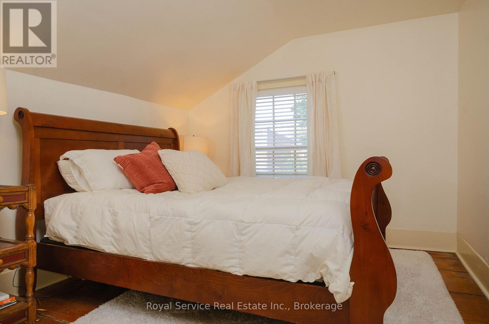 243 Ridout Street Property Photo 20