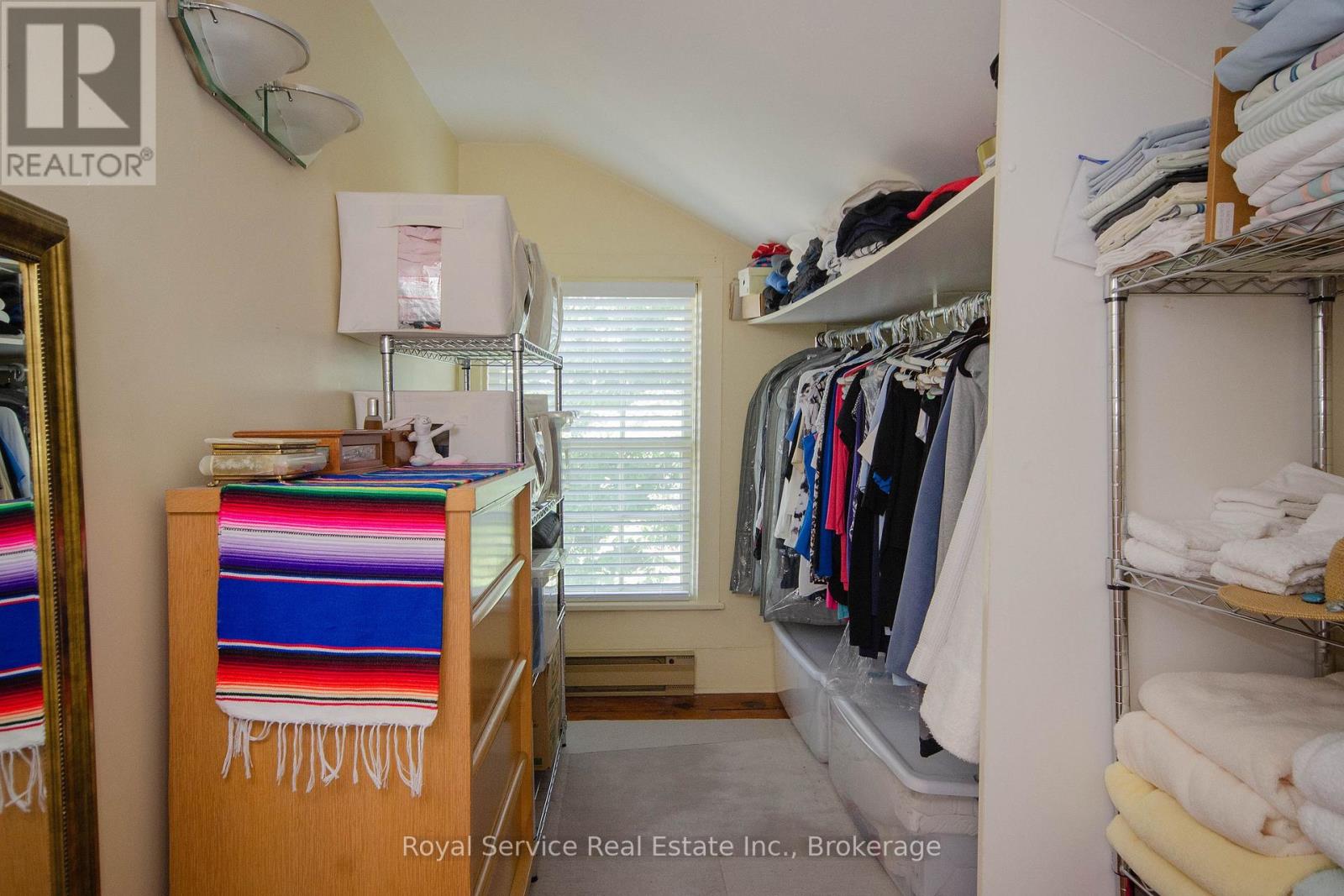 243 Ridout Street Property Photo 22