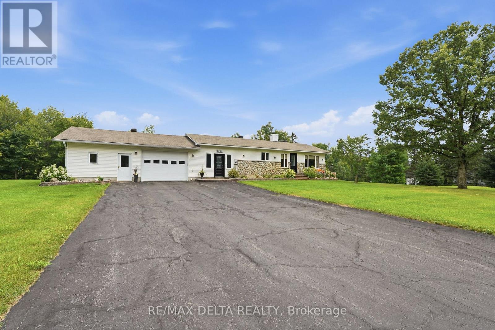 2793 Gagne Road Property Photo 1