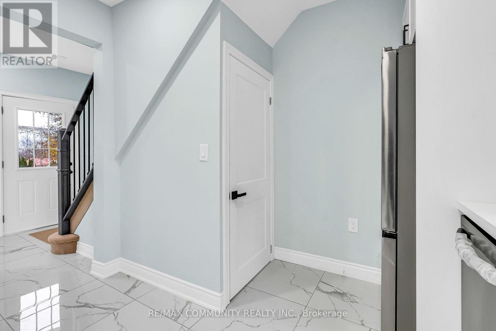 170 Bruton Street Property Photo 12