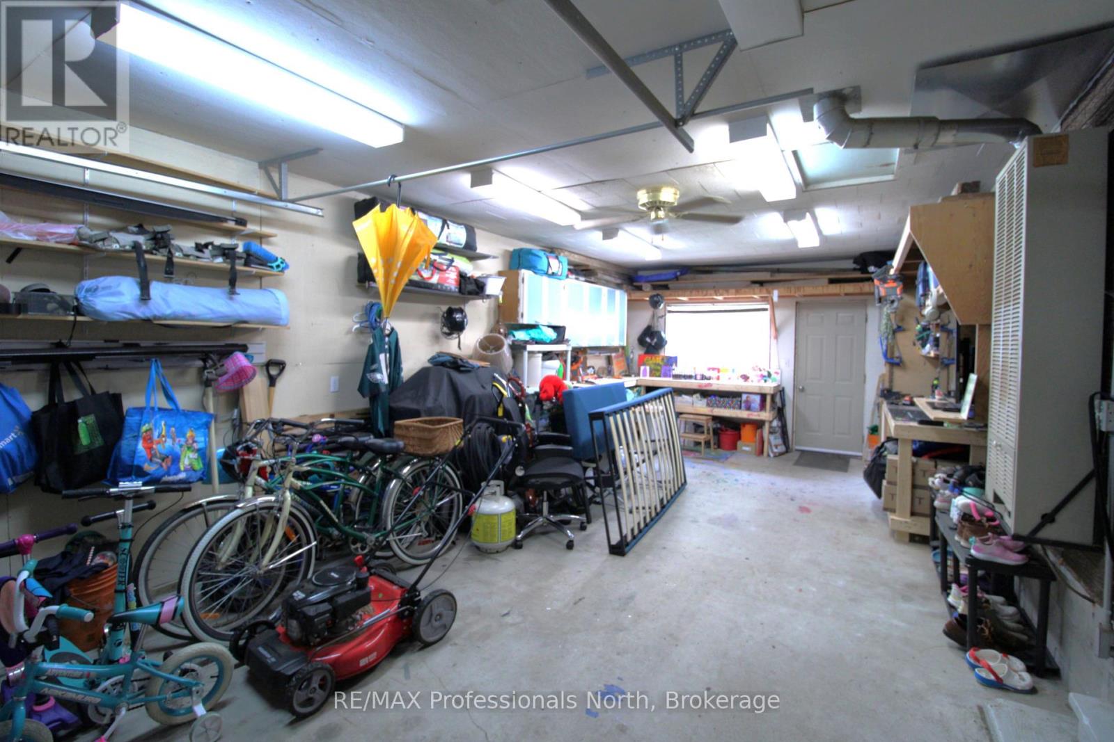 83 Pine Street Property Photo 27