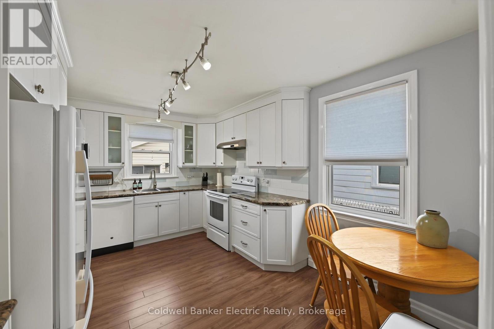 440 Howden Street Property Photo 4