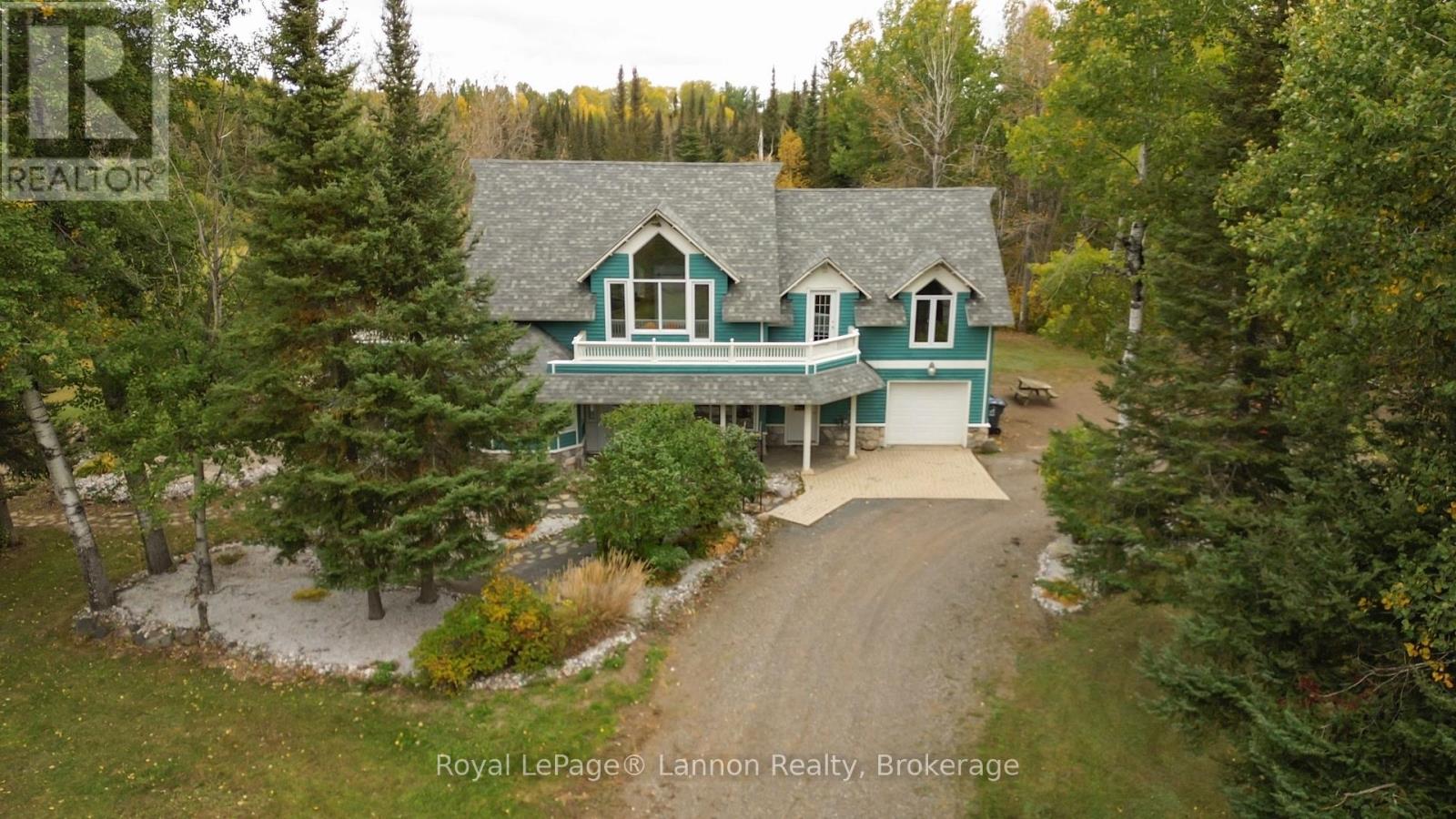 2165 Gregor Road Property Photo 1
