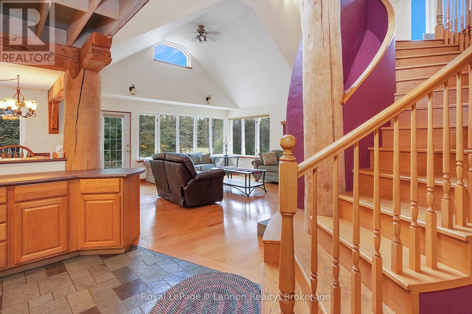 2165 Gregor Road Property Photo 4