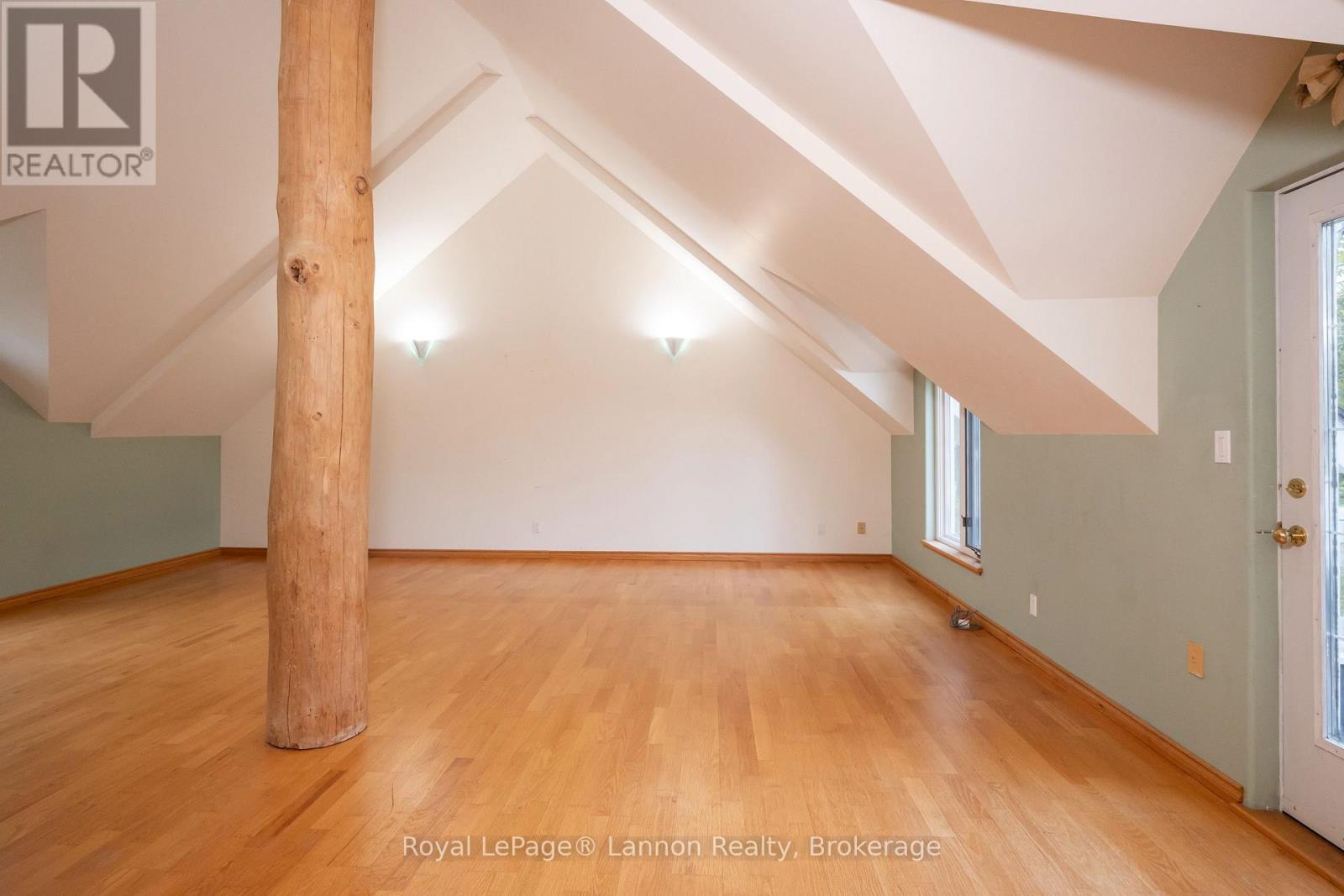 2165 Gregor Road Property Photo 26