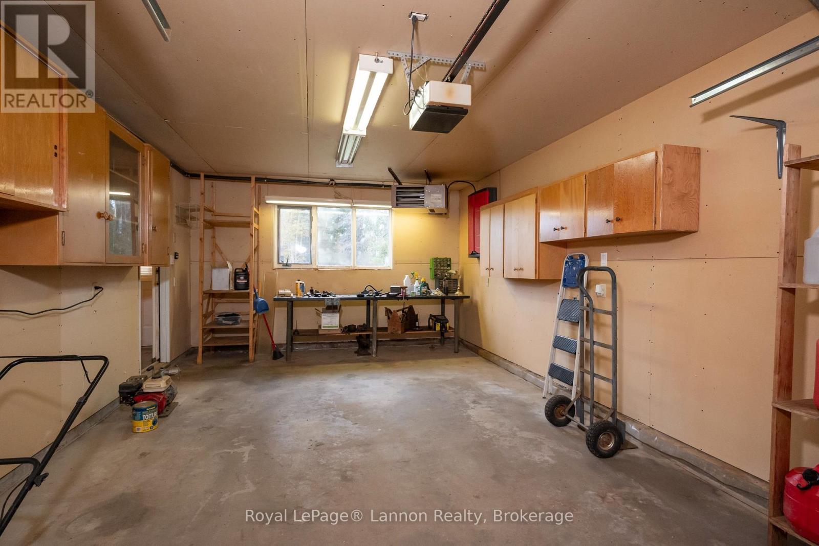 2165 Gregor Road Property Photo 34