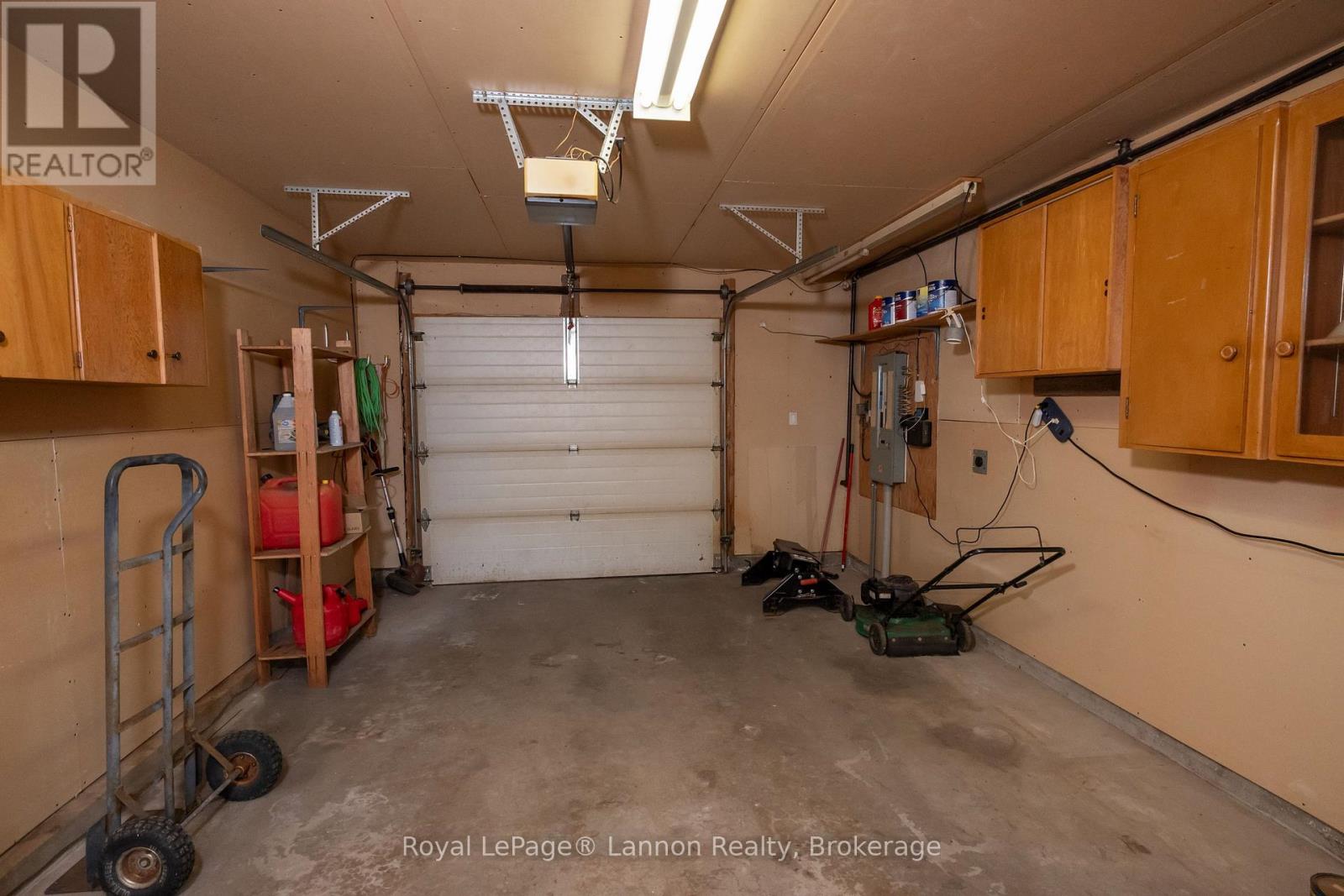 2165 Gregor Road Property Photo 35