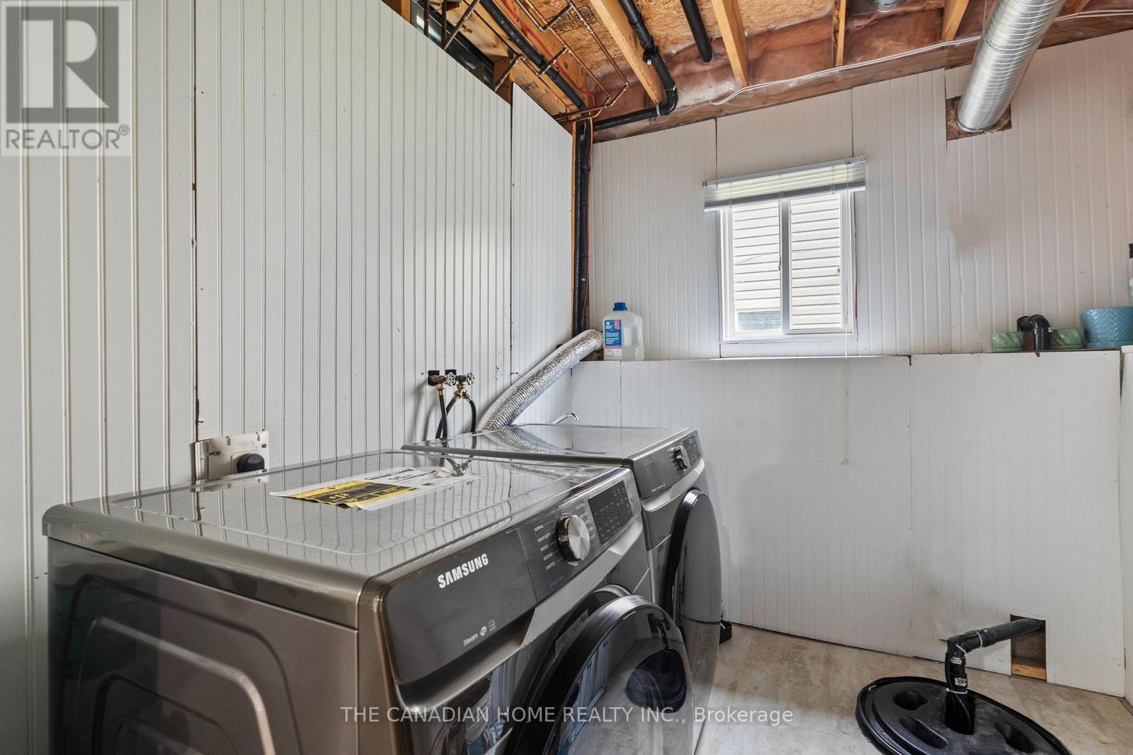 192 Oakcrest Avenue E Property Photo 26