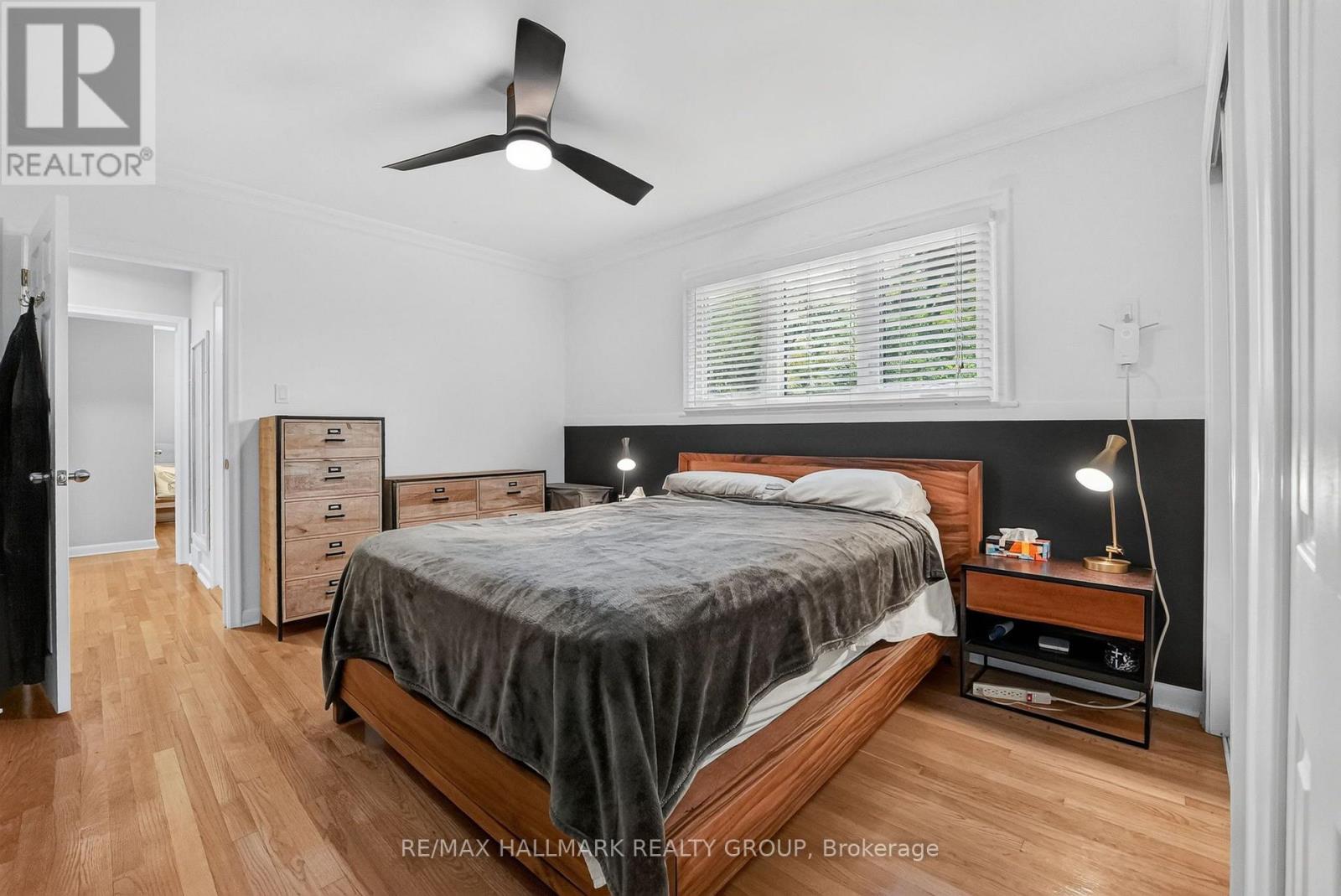 987 Neville Street Property Photo 19