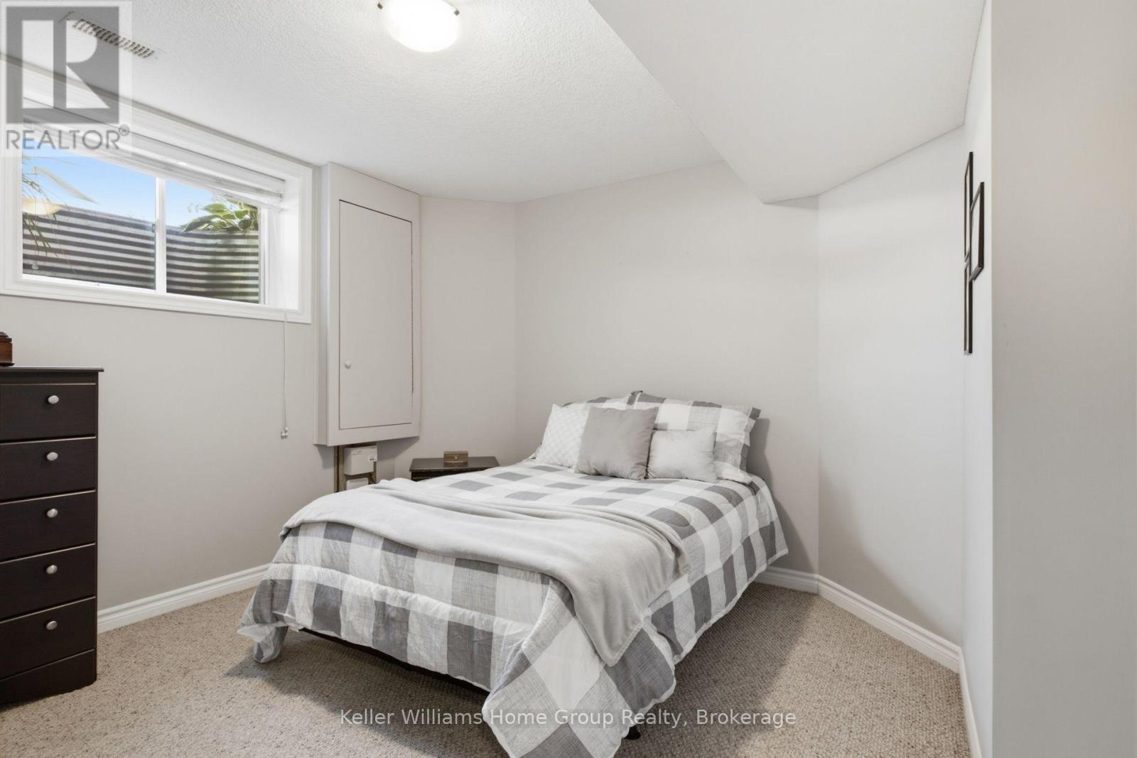 30 Inett Way Property Photo 33