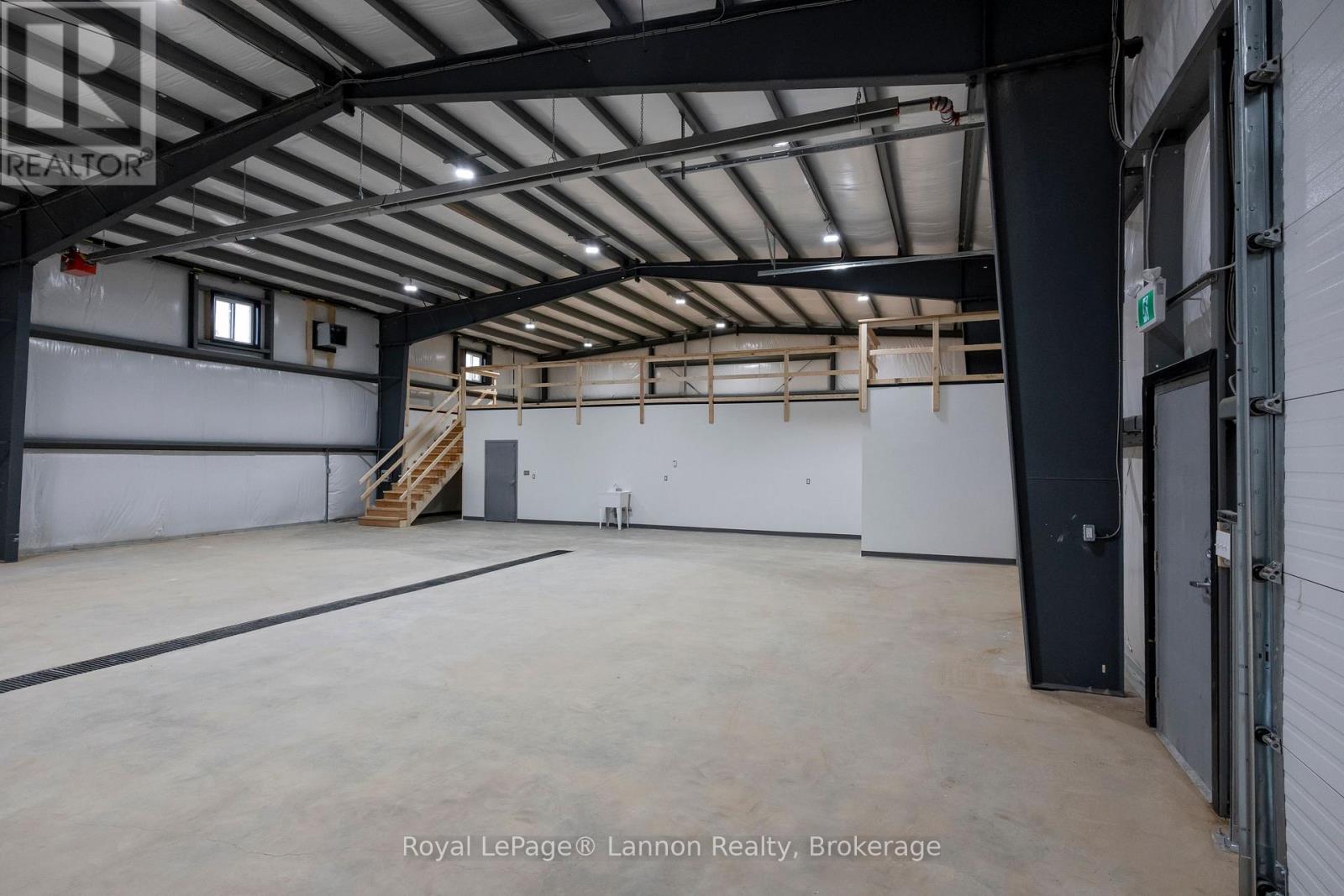 32 Wideman Drive Property Photo 13