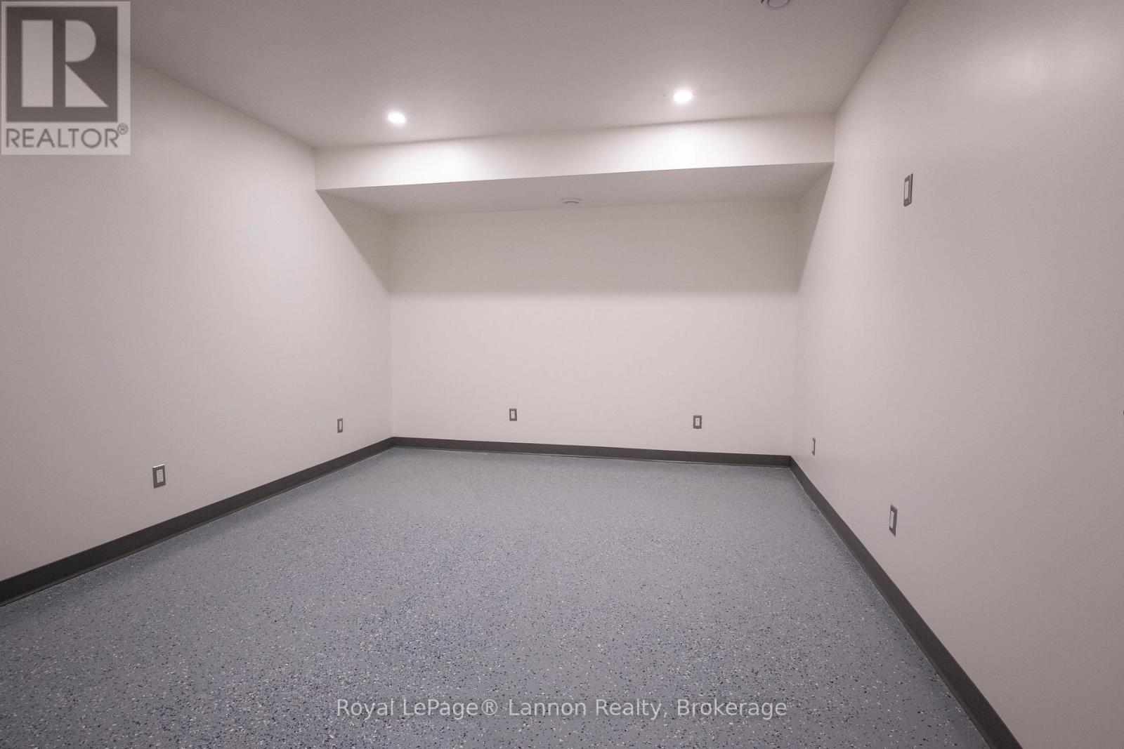 32 Wideman Drive Property Photo 21