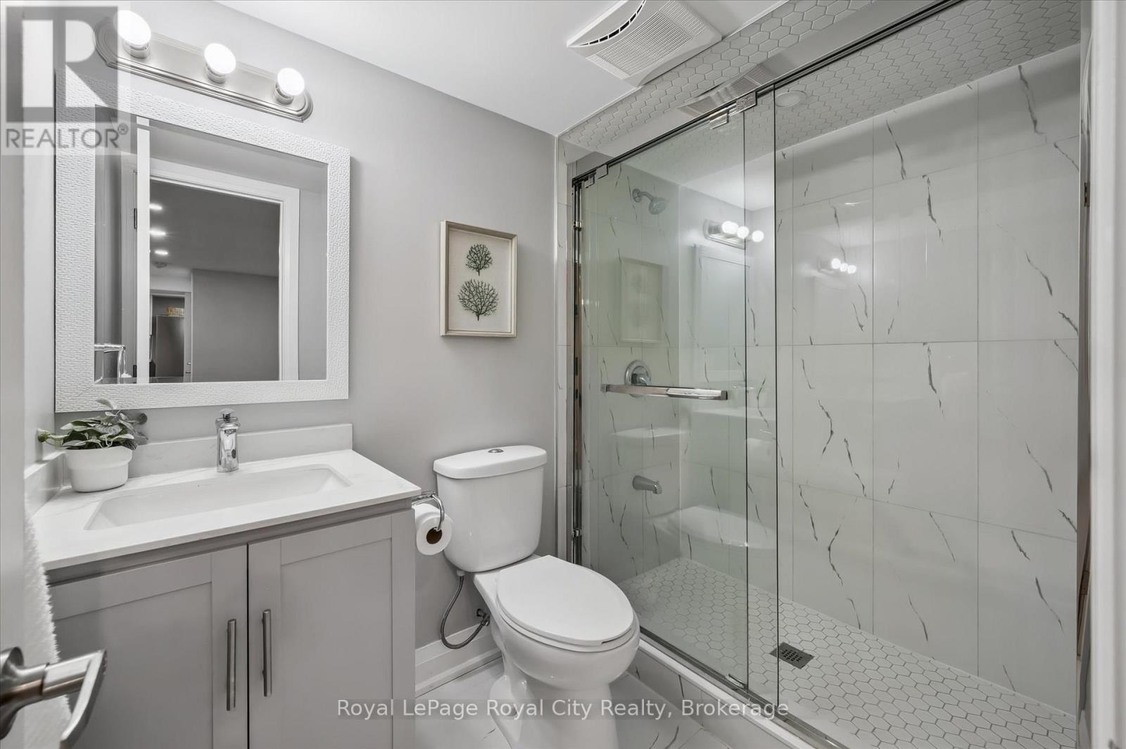 20 Highview Place Property Photo 20