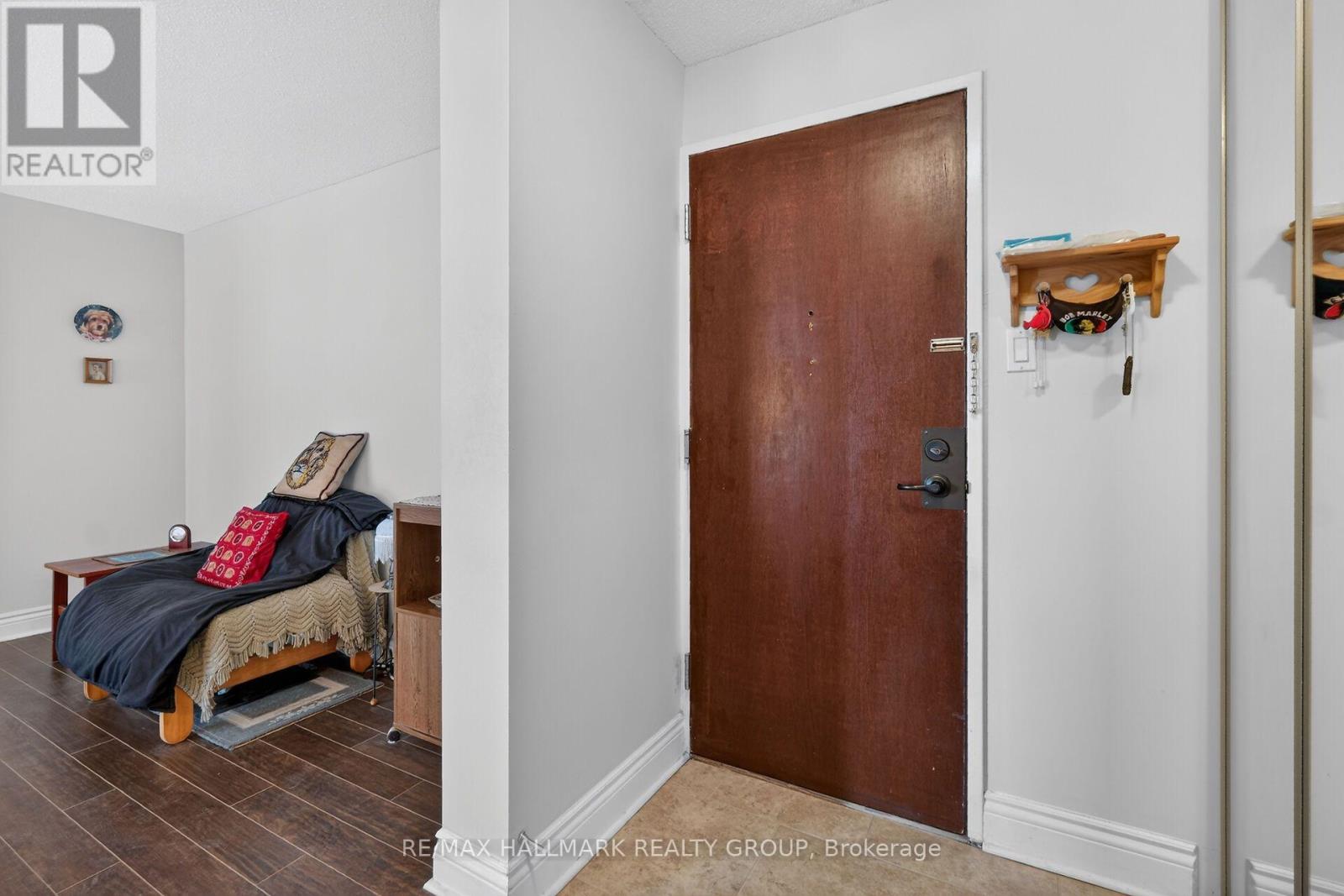 710 - 1485 Baseline Road Property Photo 7