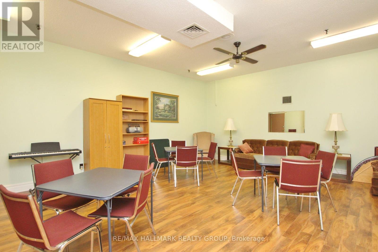 710 - 1485 Baseline Road Property Photo 38