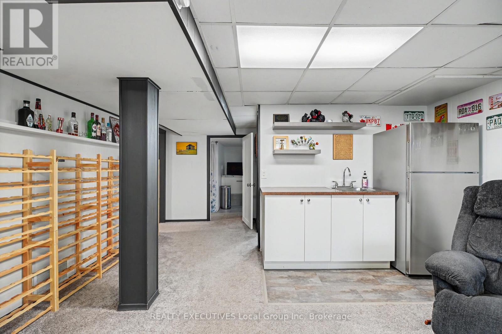 856 Jane Street Property Photo 27